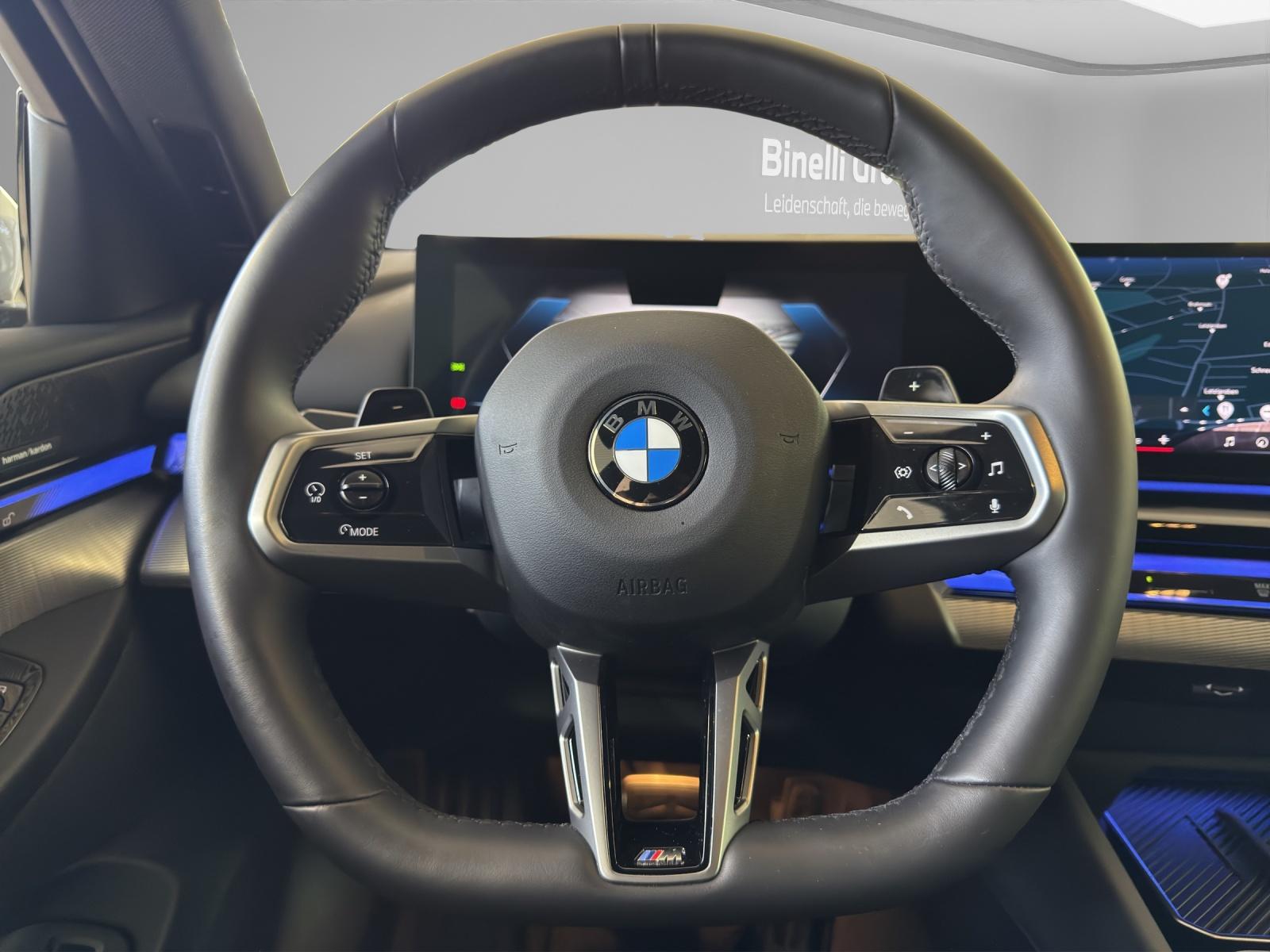BMW 520d xDrive Touring M-SportPaket-image-13