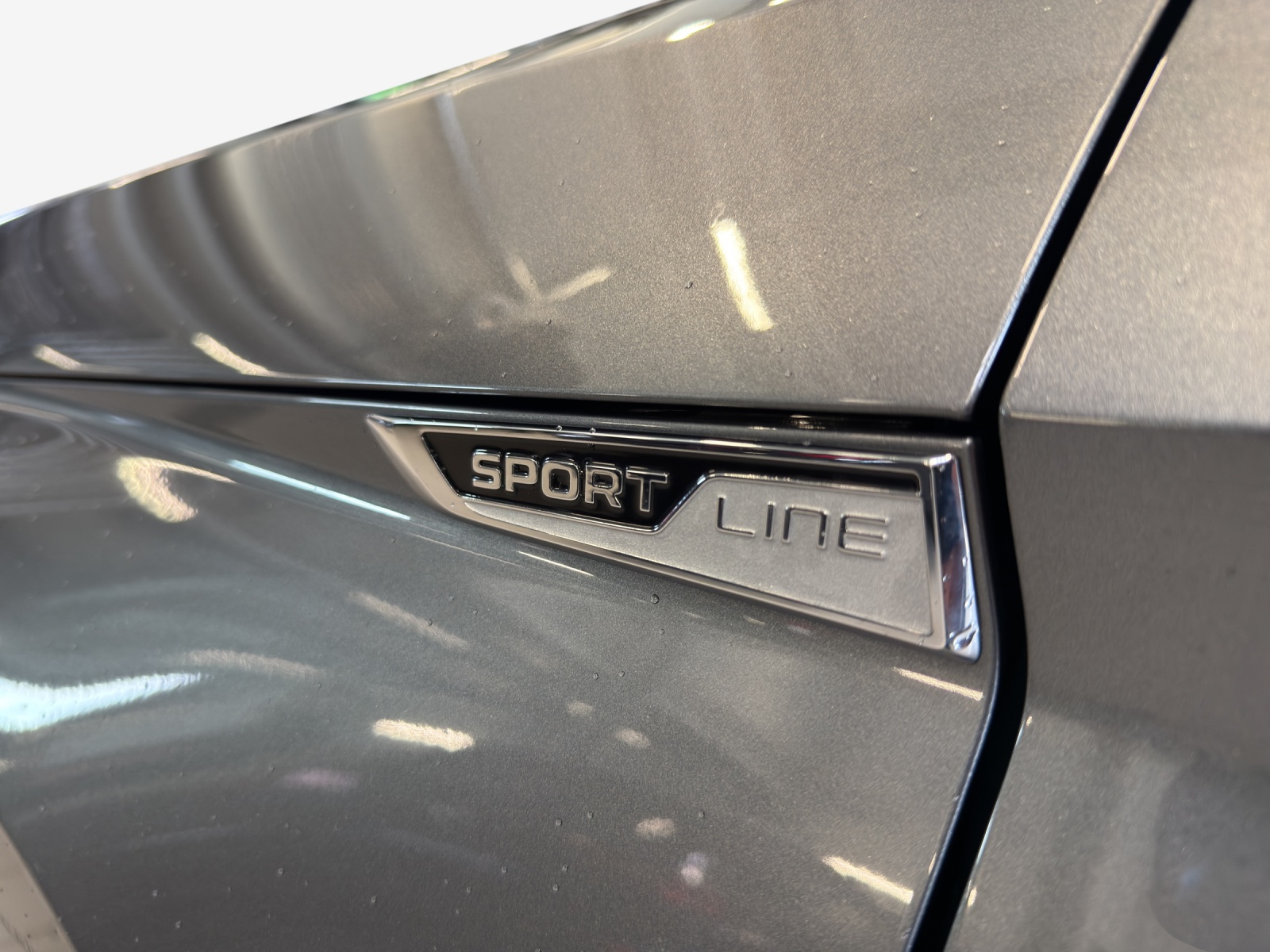 SKODA Kodiaq 2.0 TSI 4x4 SportLine-image-14