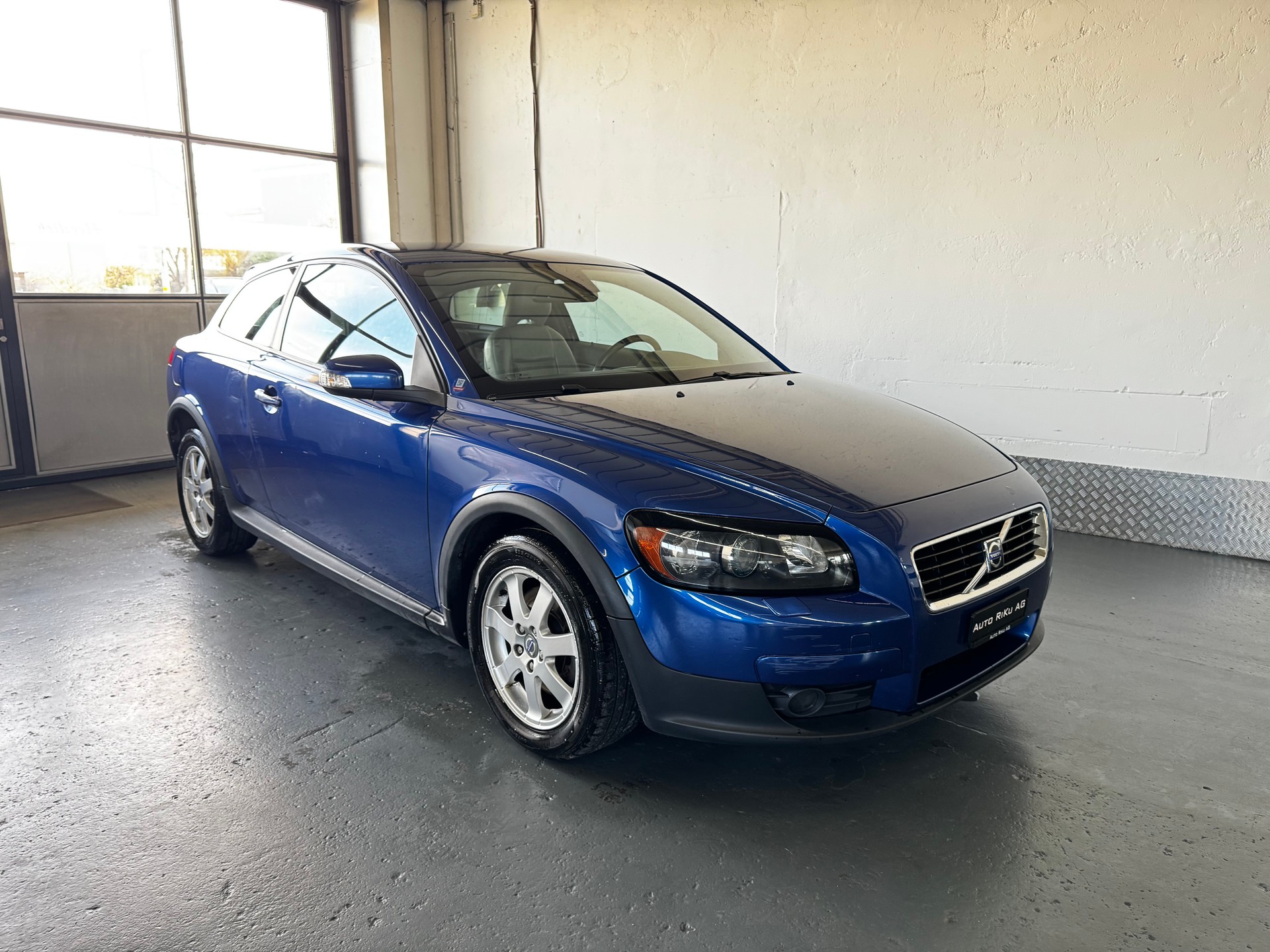 VOLVO C30 D5 Geartronic-showroom-element-1