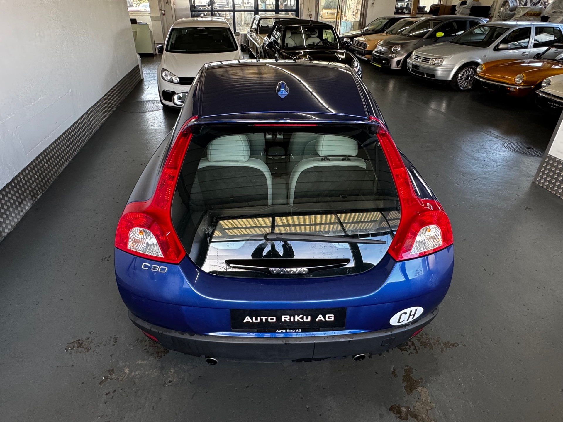 VOLVO C30 D5 Geartronic-image-9
