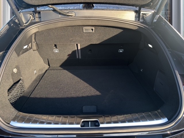 POLESTAR 4 Long Range Dual Motor Performance-image-8