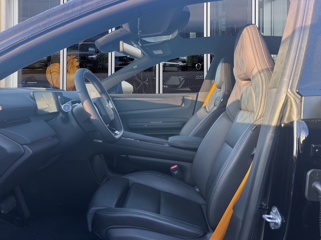 POLESTAR 4 Long Range Dual Motor Performance-image-10
