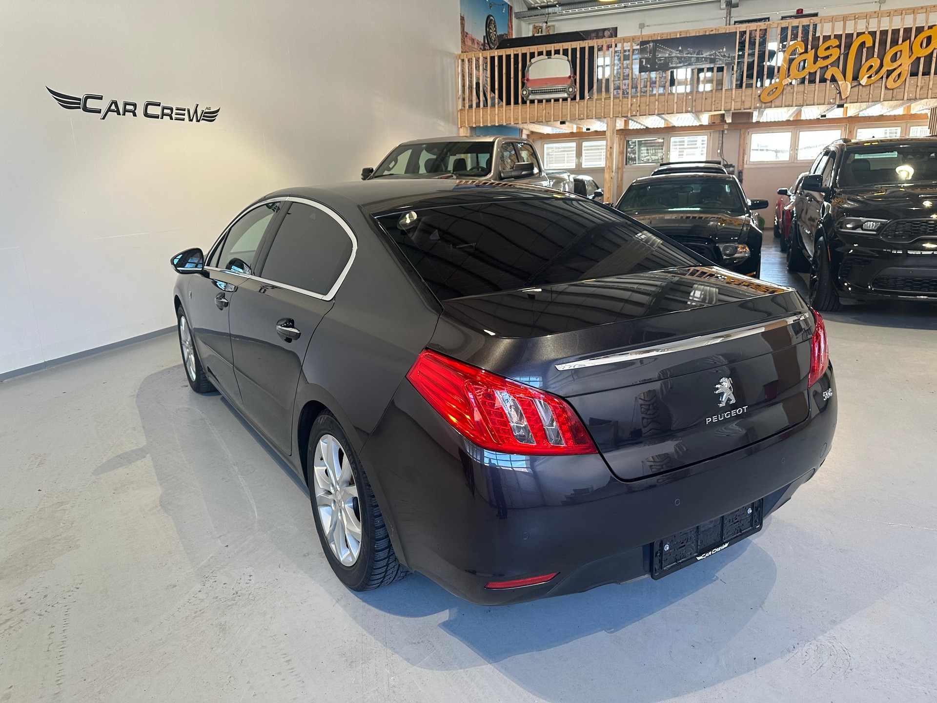 PEUGEOT 508 2.0 HDI Hybrid4 Allure EGS6-image-15