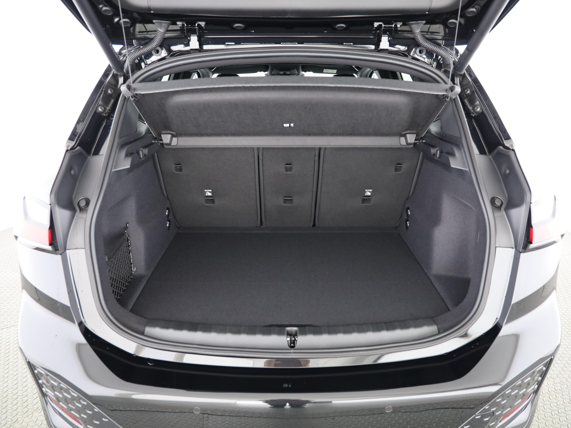 BMW 223d xDrive SDKG Active Tourer-image-6