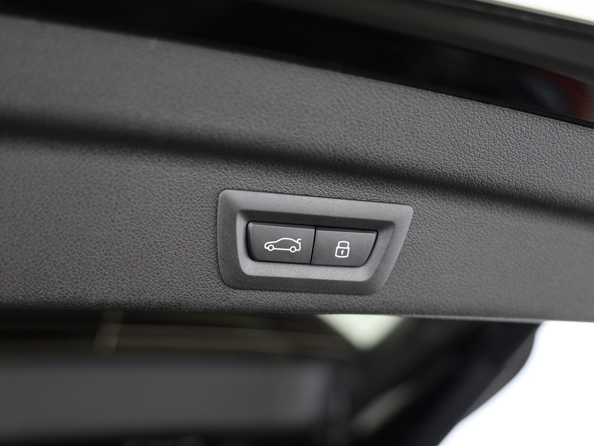 BMW 223d xDrive SDKG Active Tourer-image-7