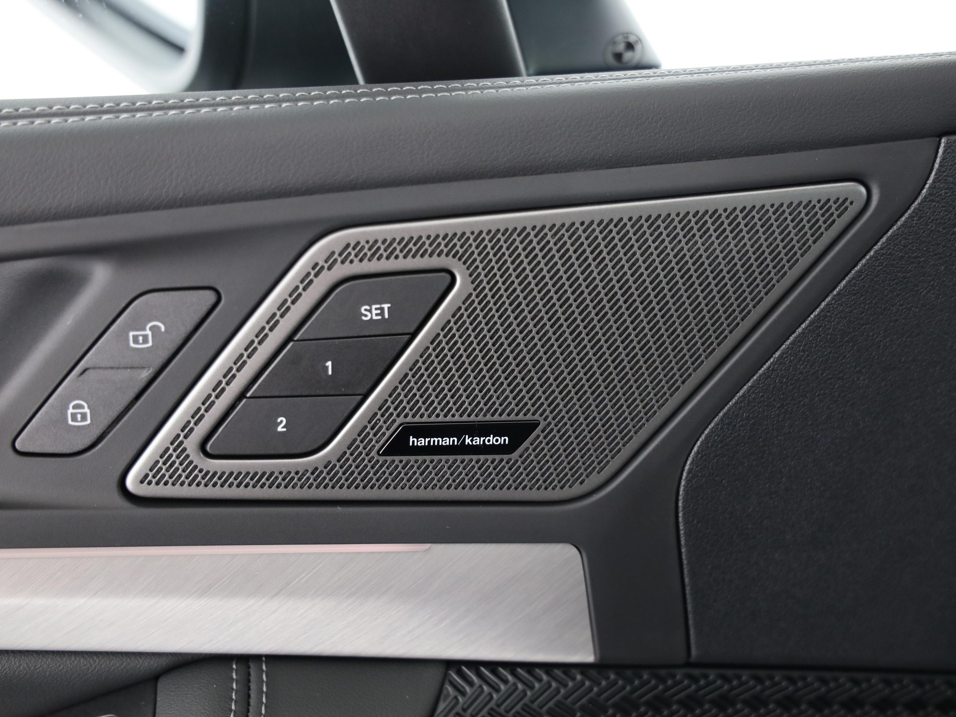 BMW 223d xDrive SDKG Active Tourer-image-9