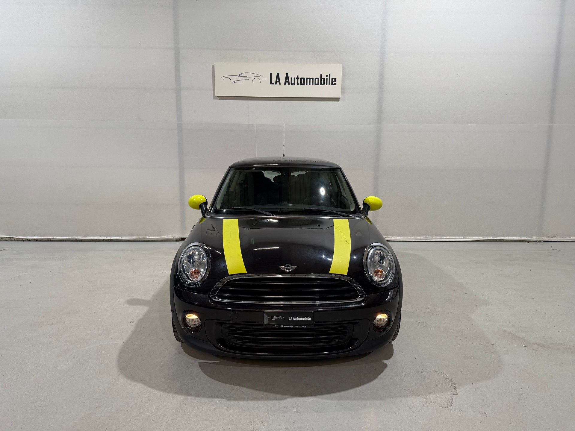 MINI One-image-3