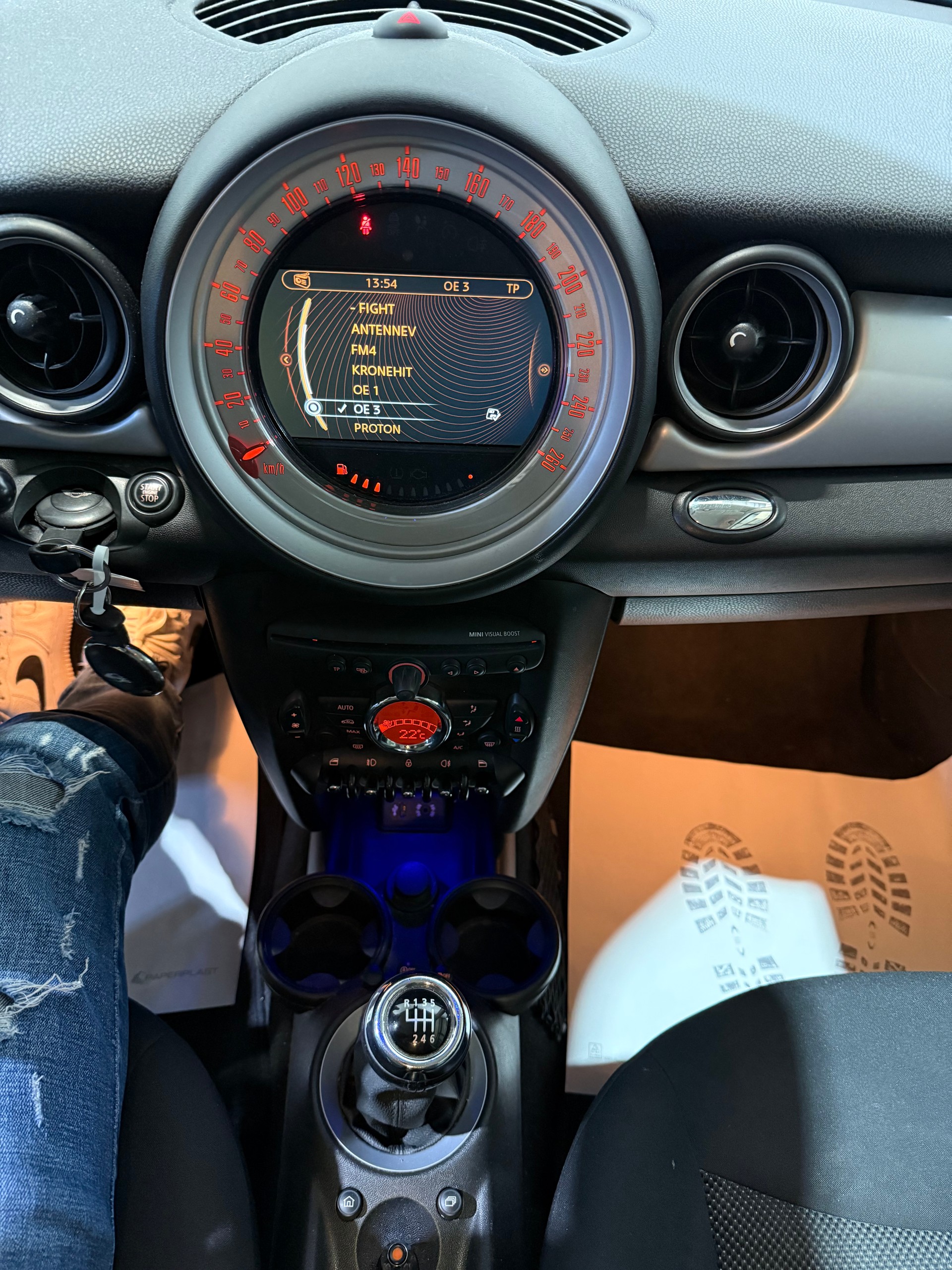 MINI One-image-15