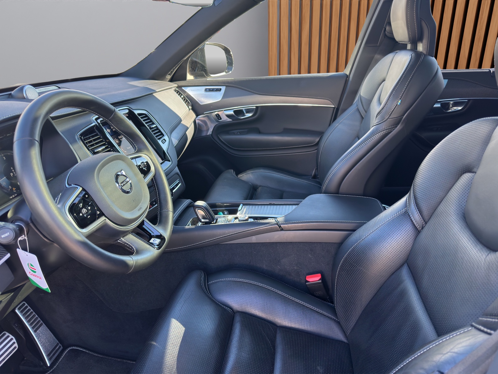 VOLVO XC90 2.0 B5 MH R-Design 7P. AWD-image-8