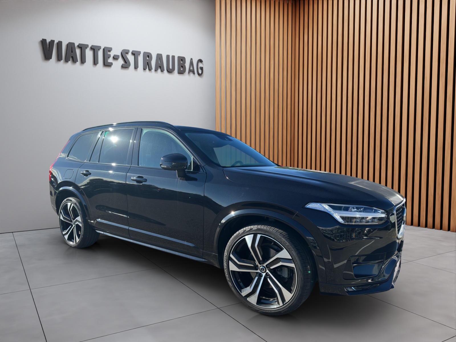 VOLVO XC90 2.0 B5 MH R-Design 7P. AWD-image-2
