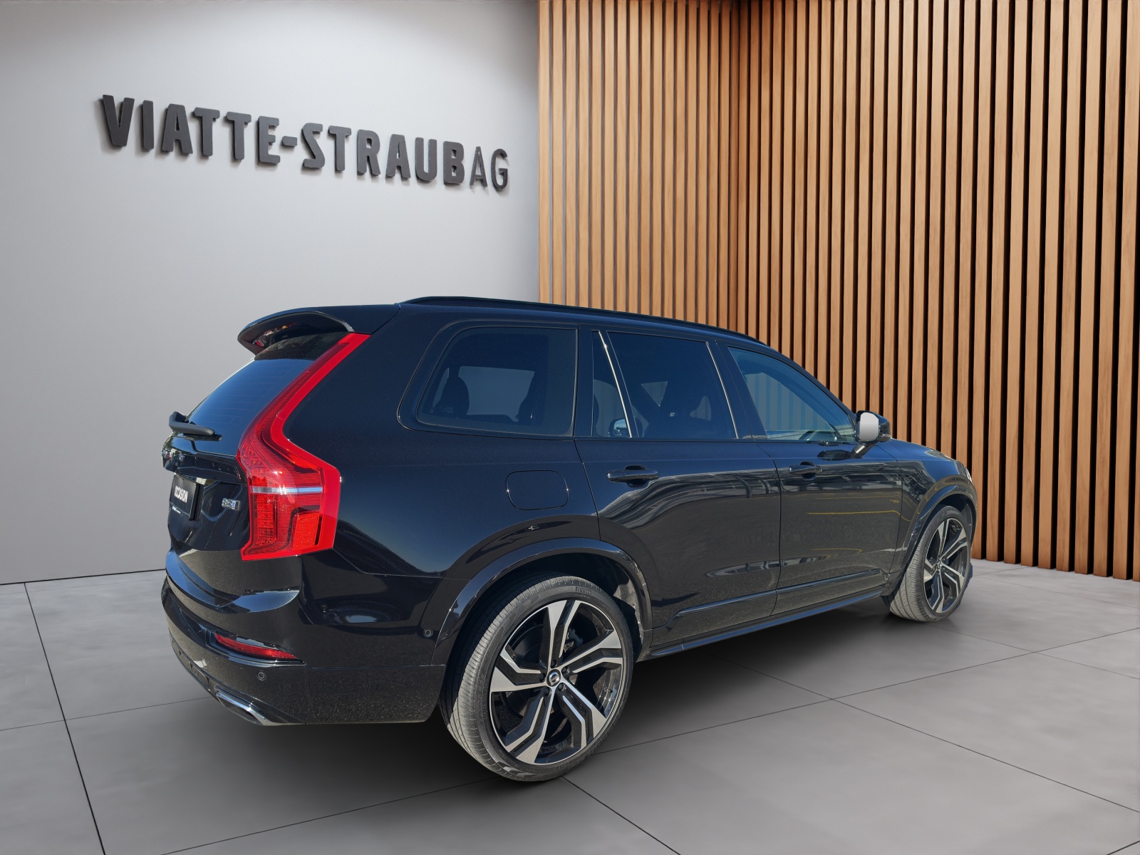 VOLVO XC90 2.0 B5 MH R-Design 7P. AWD-image-3