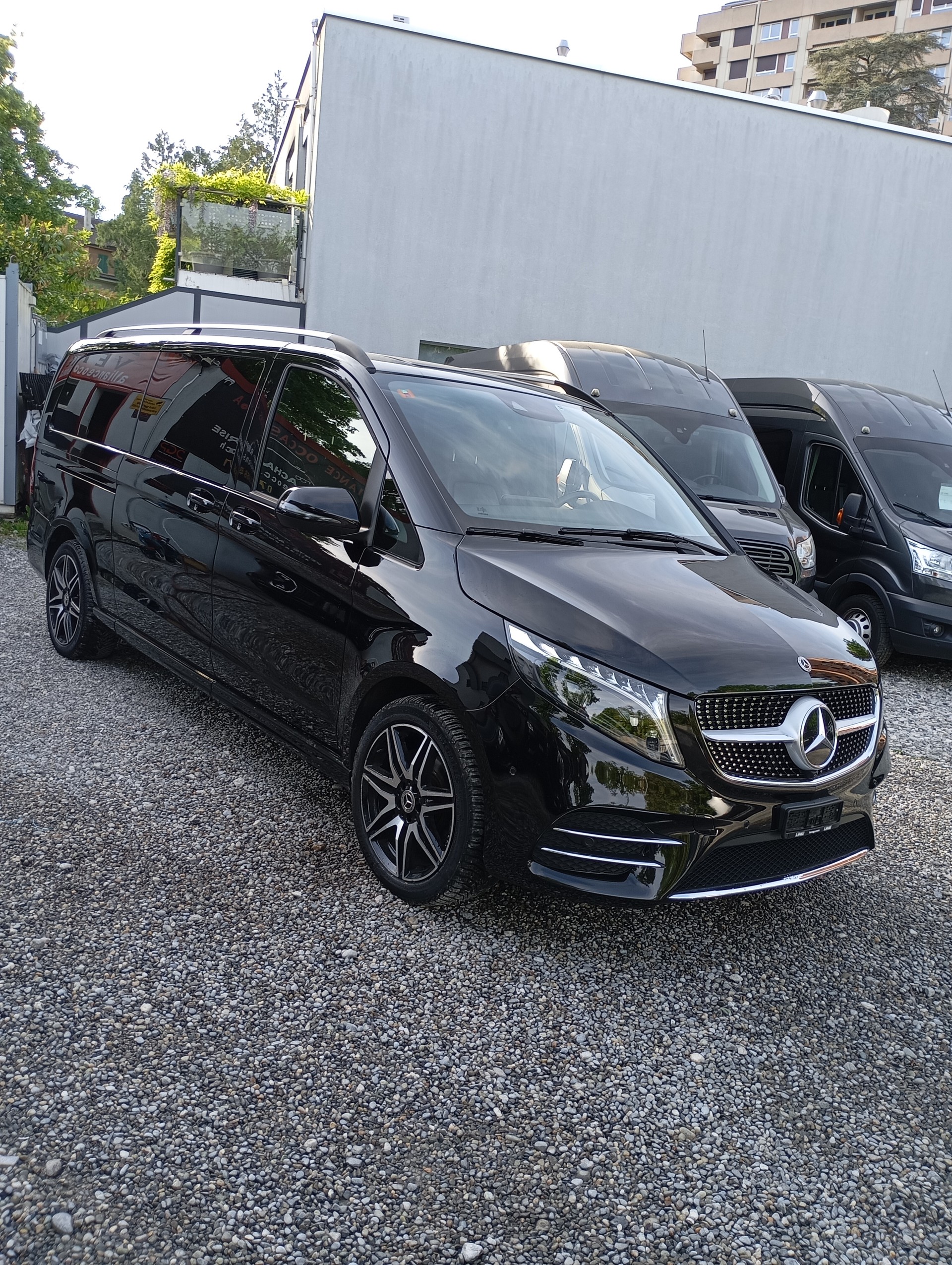 MERCEDES-BENZ V 300 d extralang Avantgarde 4Matic 9G-Tronic-showroom-element-1