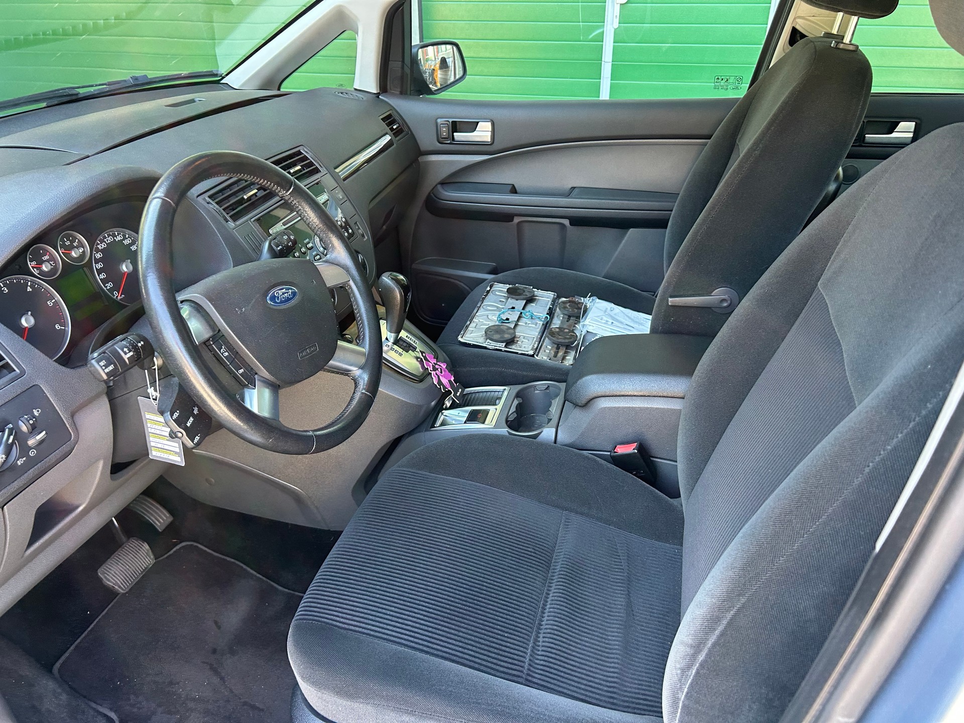 FORD Focus C-Max 1.6 TDCi Ghia-image-3