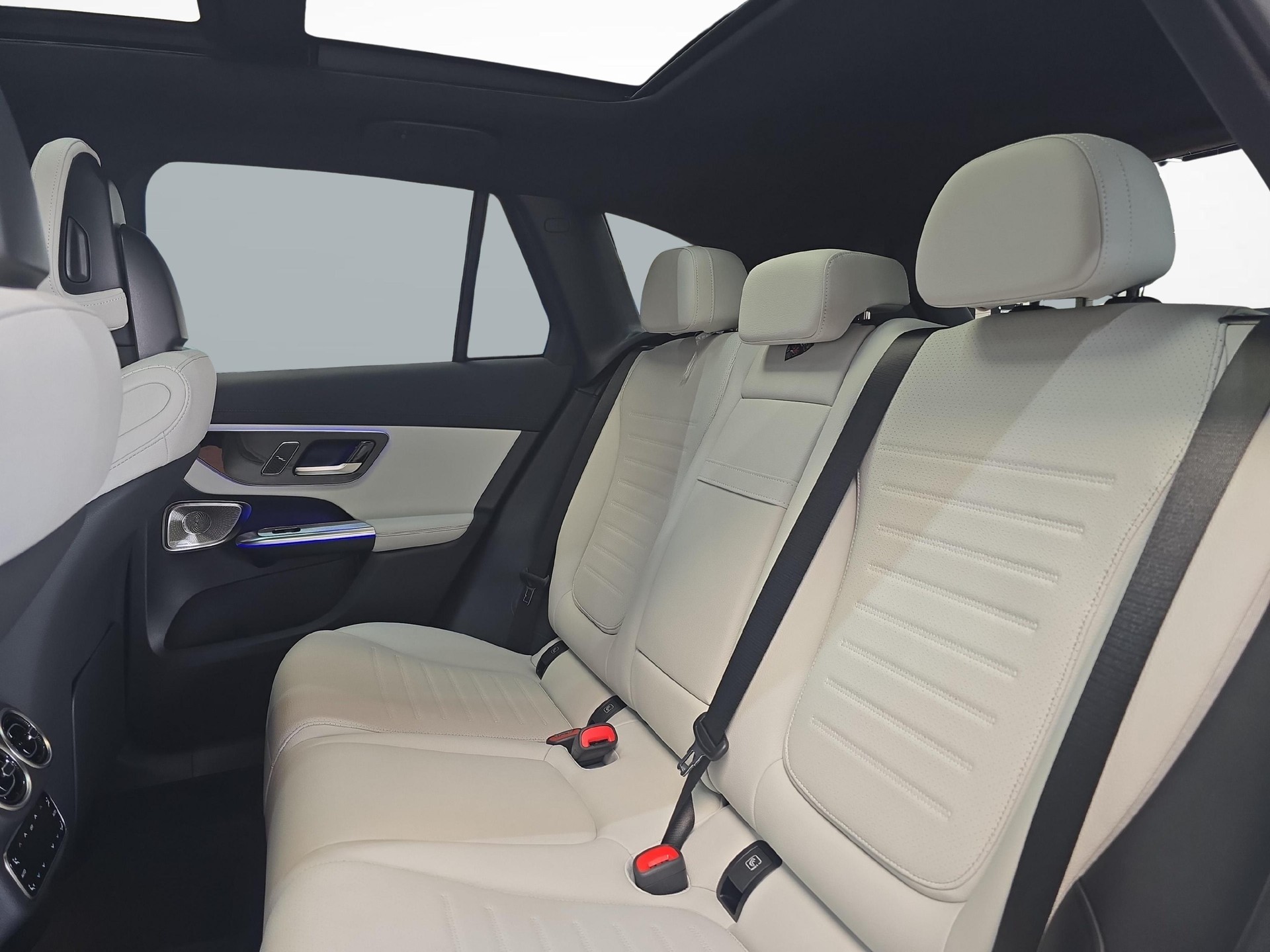 MERCEDES-BENZ GLC 400 e 4MATIC EQ Star AMG Line-image-9