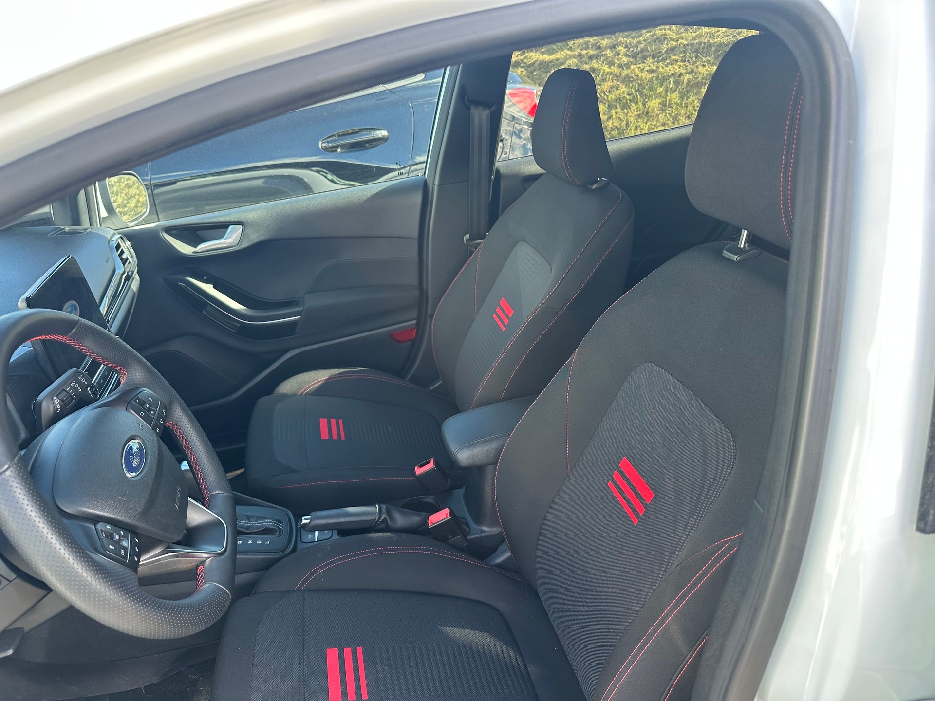 FORD Fiesta 1.0 SCTi MHEV ST Line X Automat-image-4