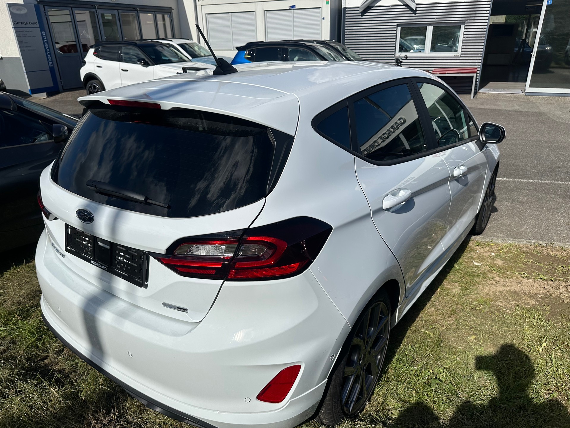 FORD Fiesta 1.0 SCTi MHEV ST Line X Automat-image-2
