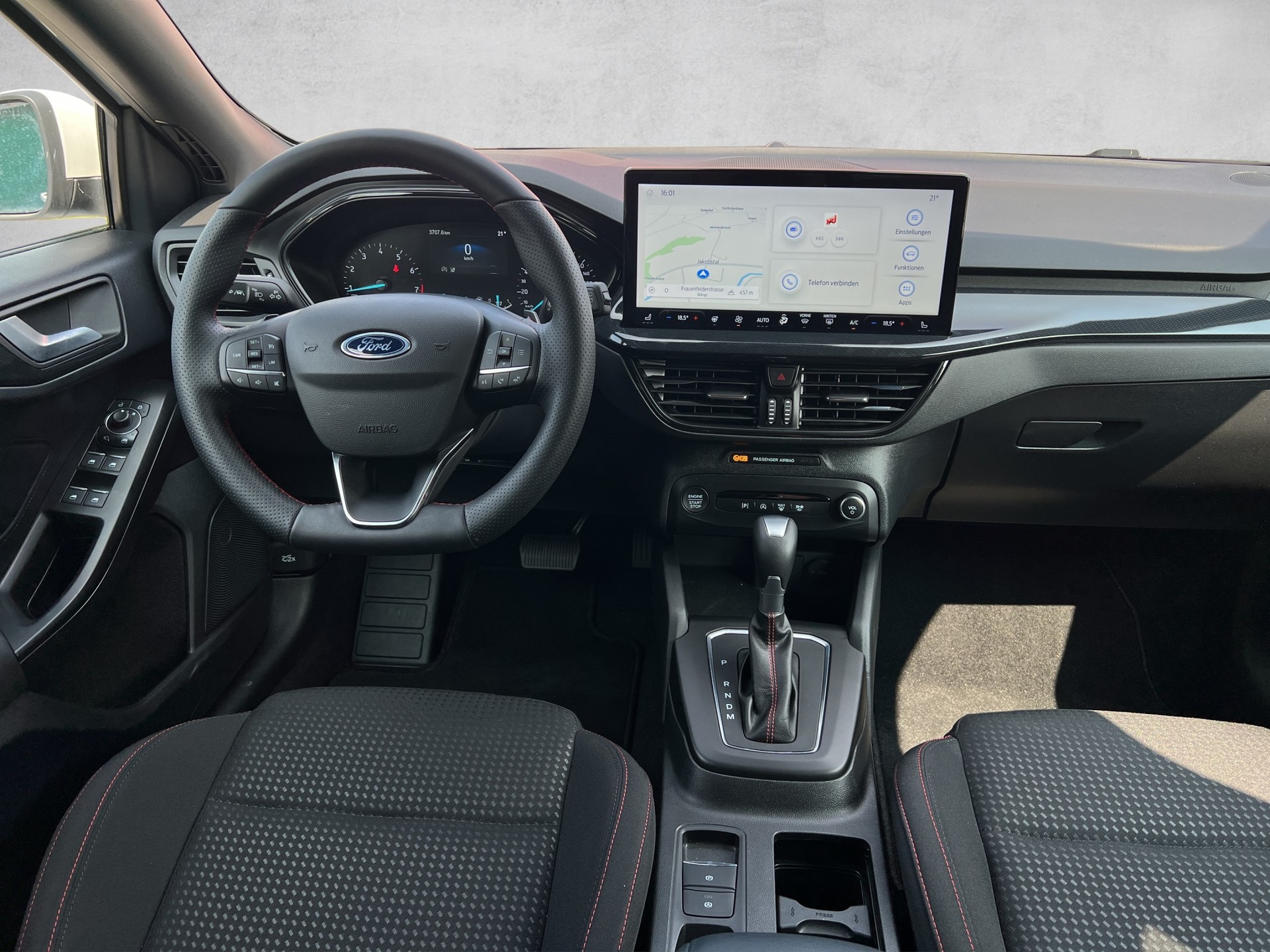 FORD Focus 1.0 MHEV ST-Line Automat-image-5