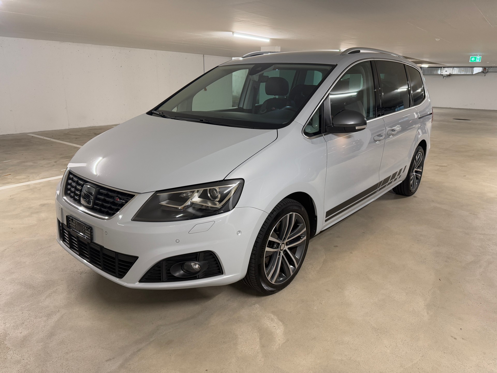 SEAT Alhambra 2.0 TDI Hola FR 4Drive