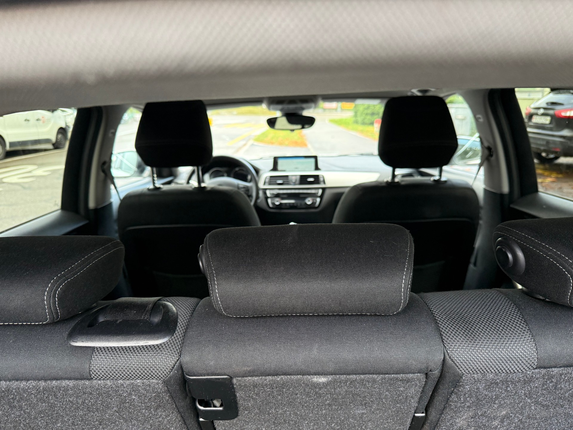 BMW 120d xDrive Swiss Advantage Sport Steptronic-image-11