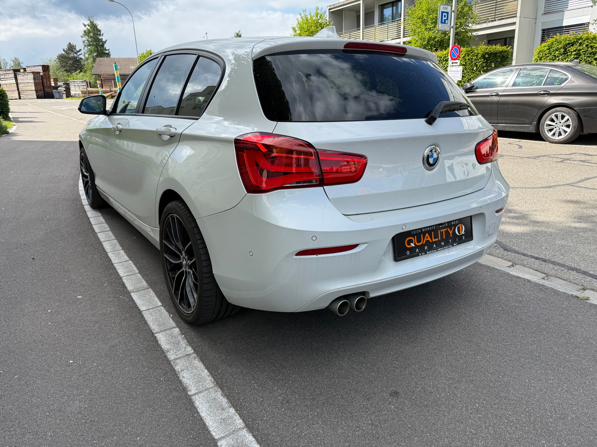 BMW 120d xDrive Swiss Advantage Sport Steptronic-image-3