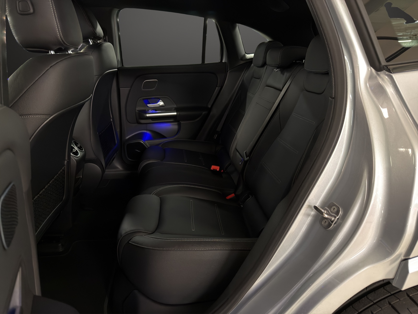 MERCEDES-BENZ EQA 350 66,5 kWh 4Matic Excellence-image-10