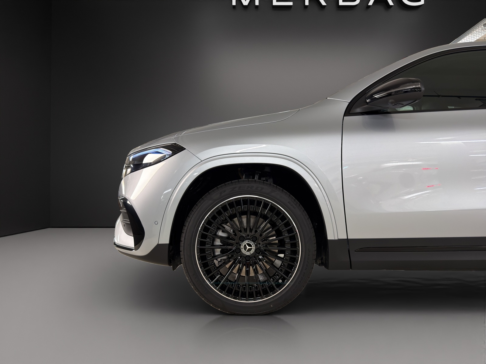 MERCEDES-BENZ EQA 350 66,5 kWh 4Matic Excellence-image-7