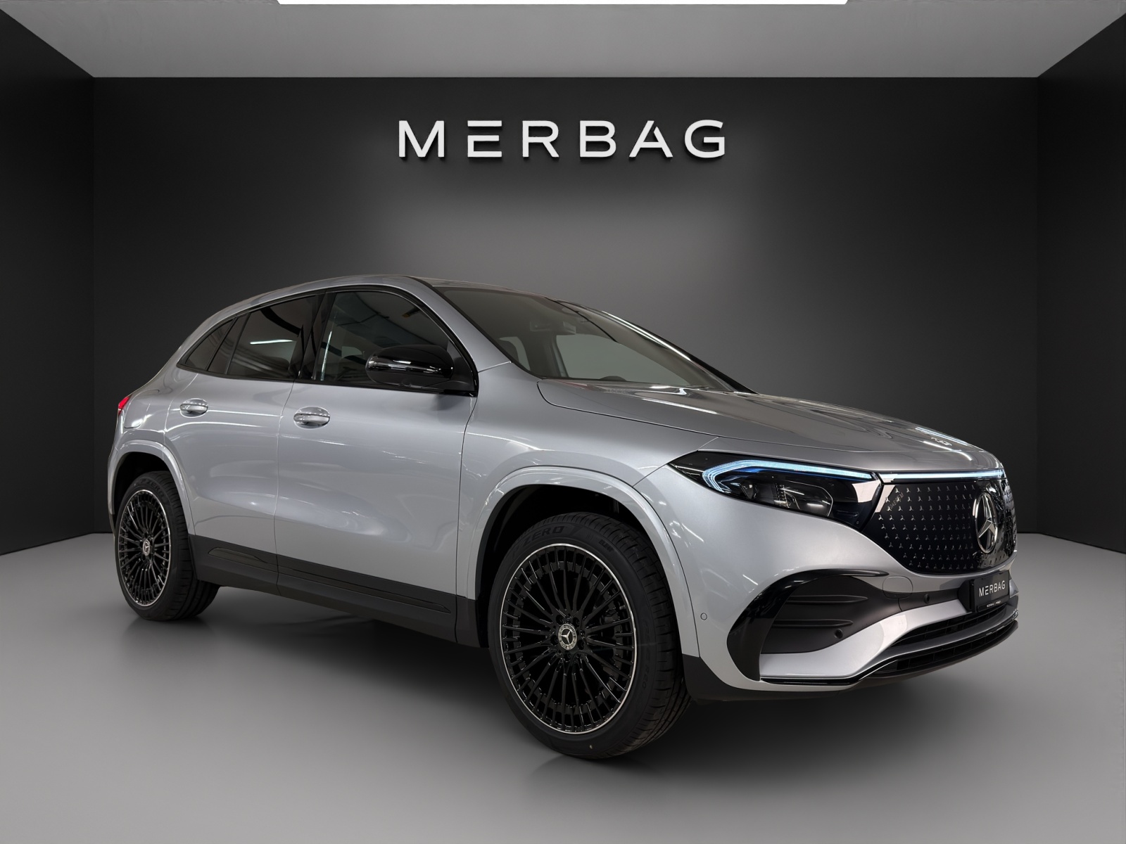 MERCEDES-BENZ EQA 350 66,5 kWh 4Matic Excellence-image-0