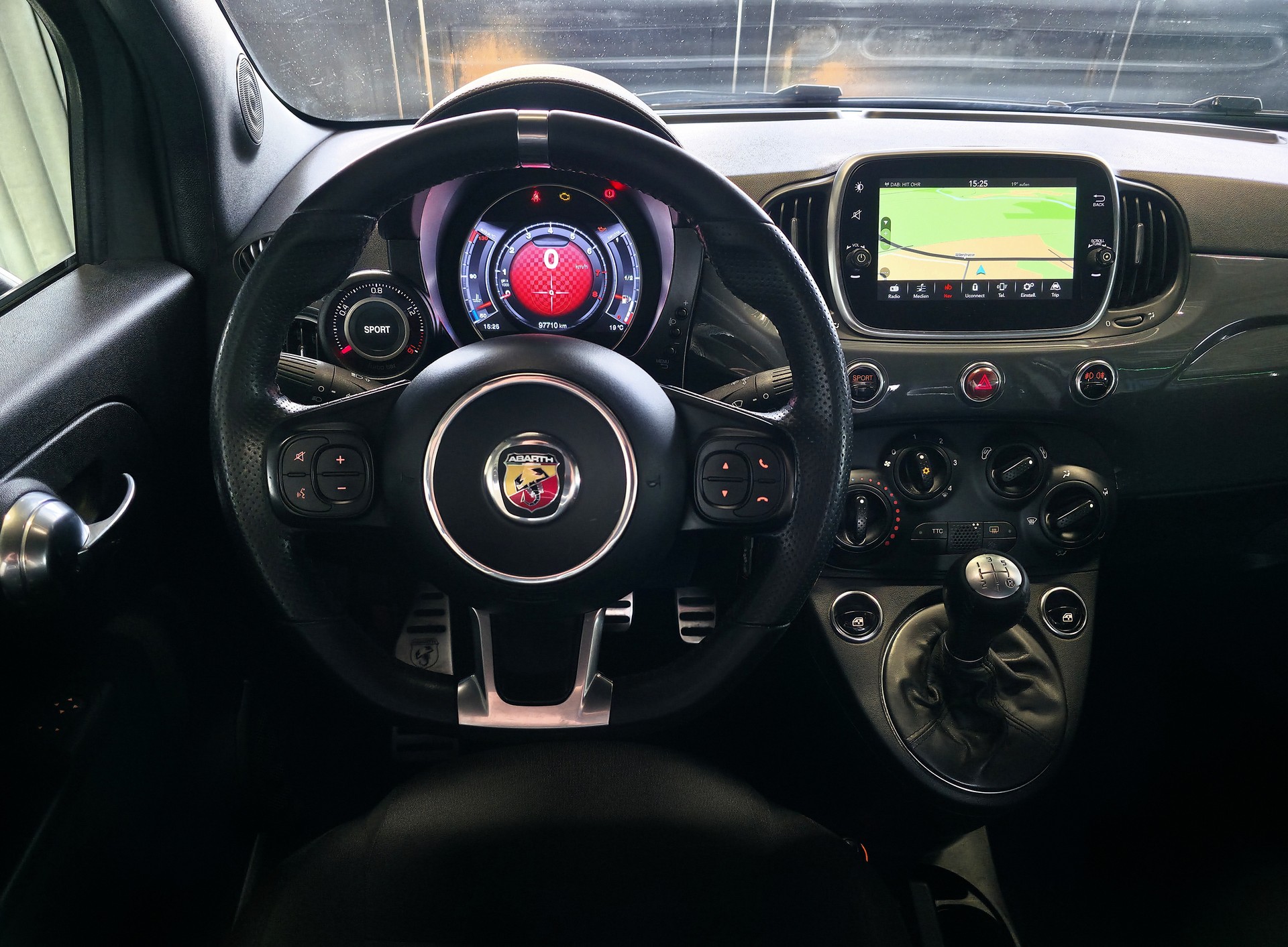 FIAT 595 Abarth 1.4 T-Jet 145-image-10