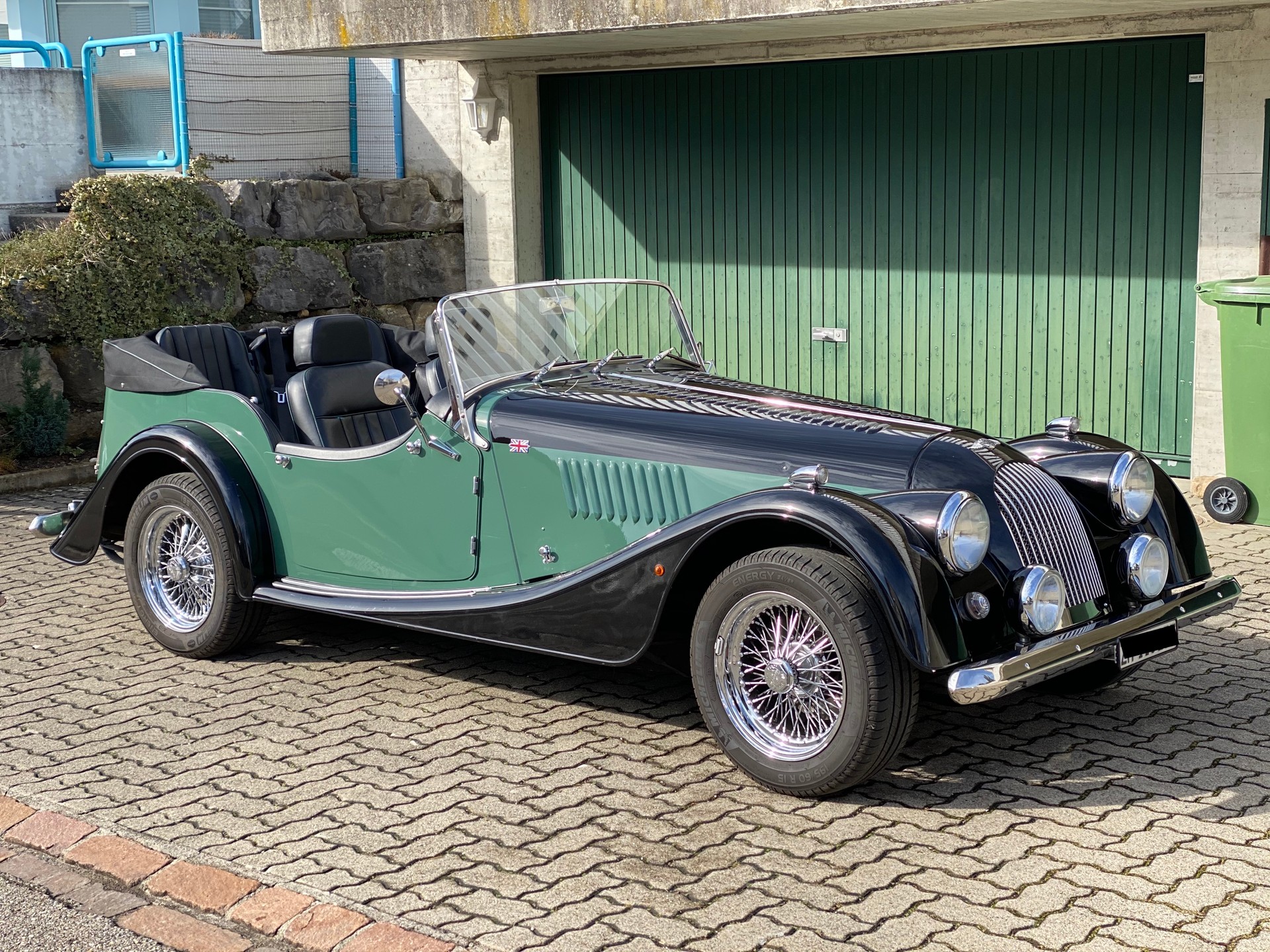 MORGAN 4-Seater