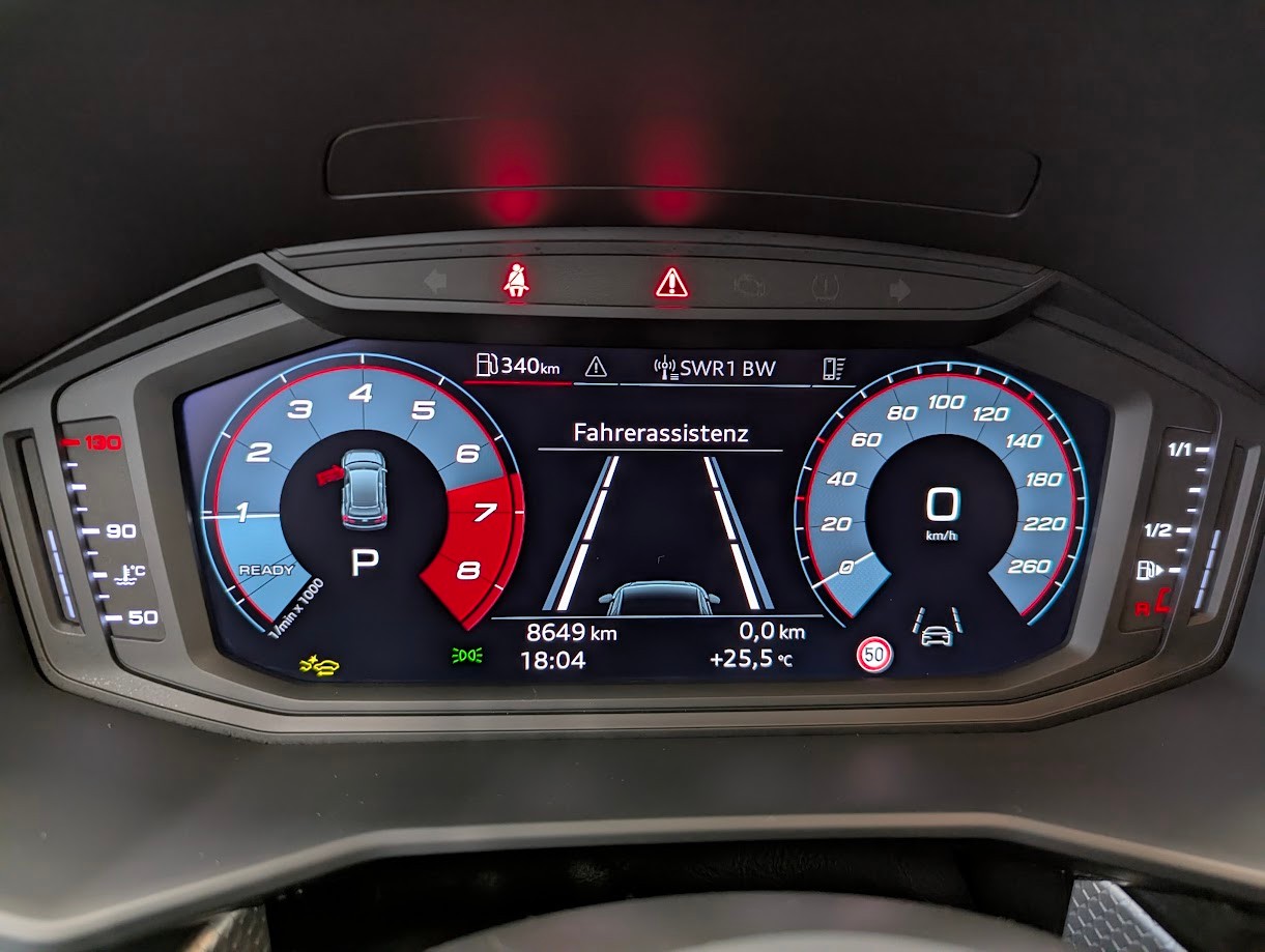 AUDI A1 Sportback 1.5 35 TFSI S Line S-Tronic*5J GAR 2x S-LINE VOLL-LED 18 ZOLL ACC KEYLESS VIRTUAL DAB+*-image-9