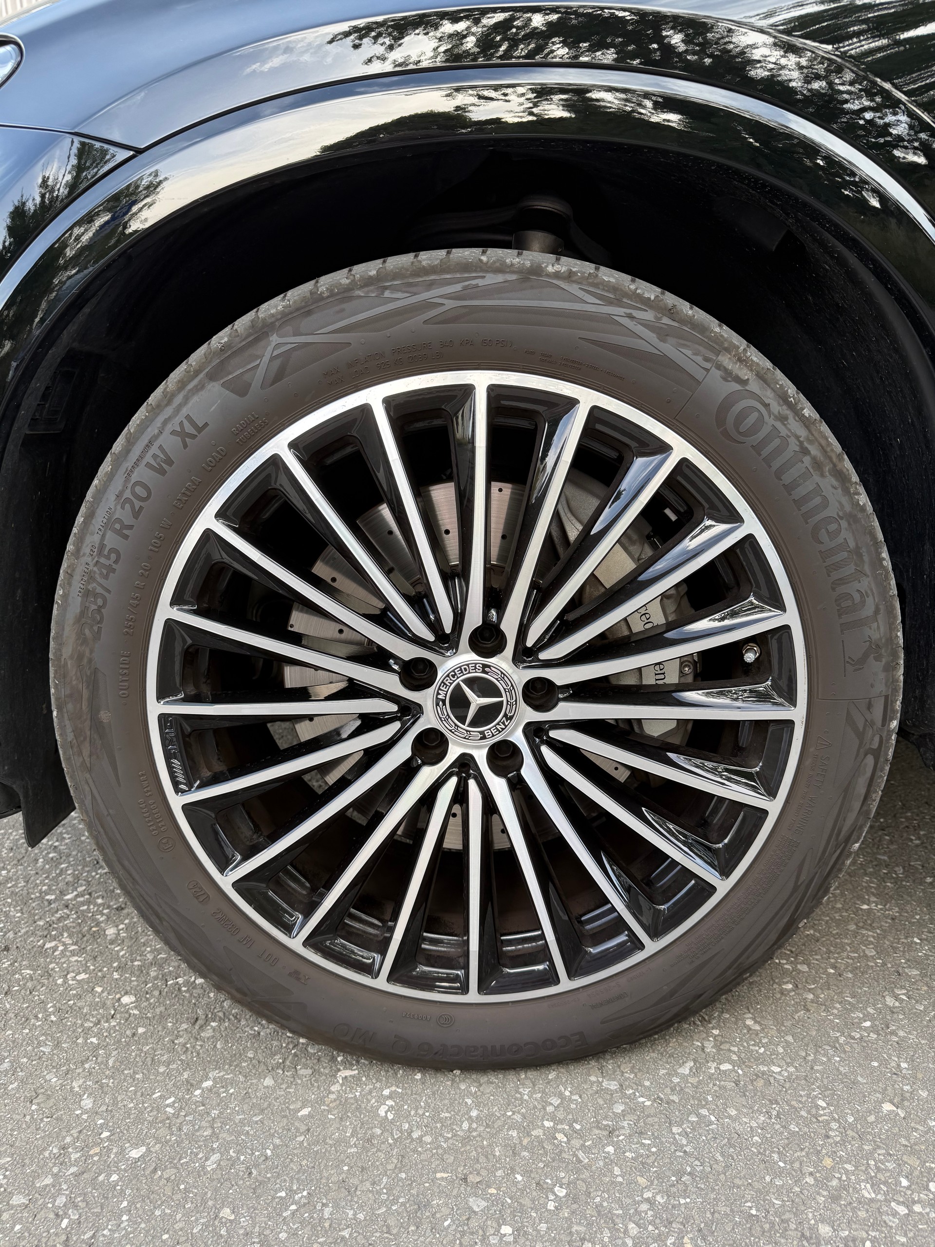 MERCEDES-BENZ GLC 220 d AMG Line 4matic-image-18