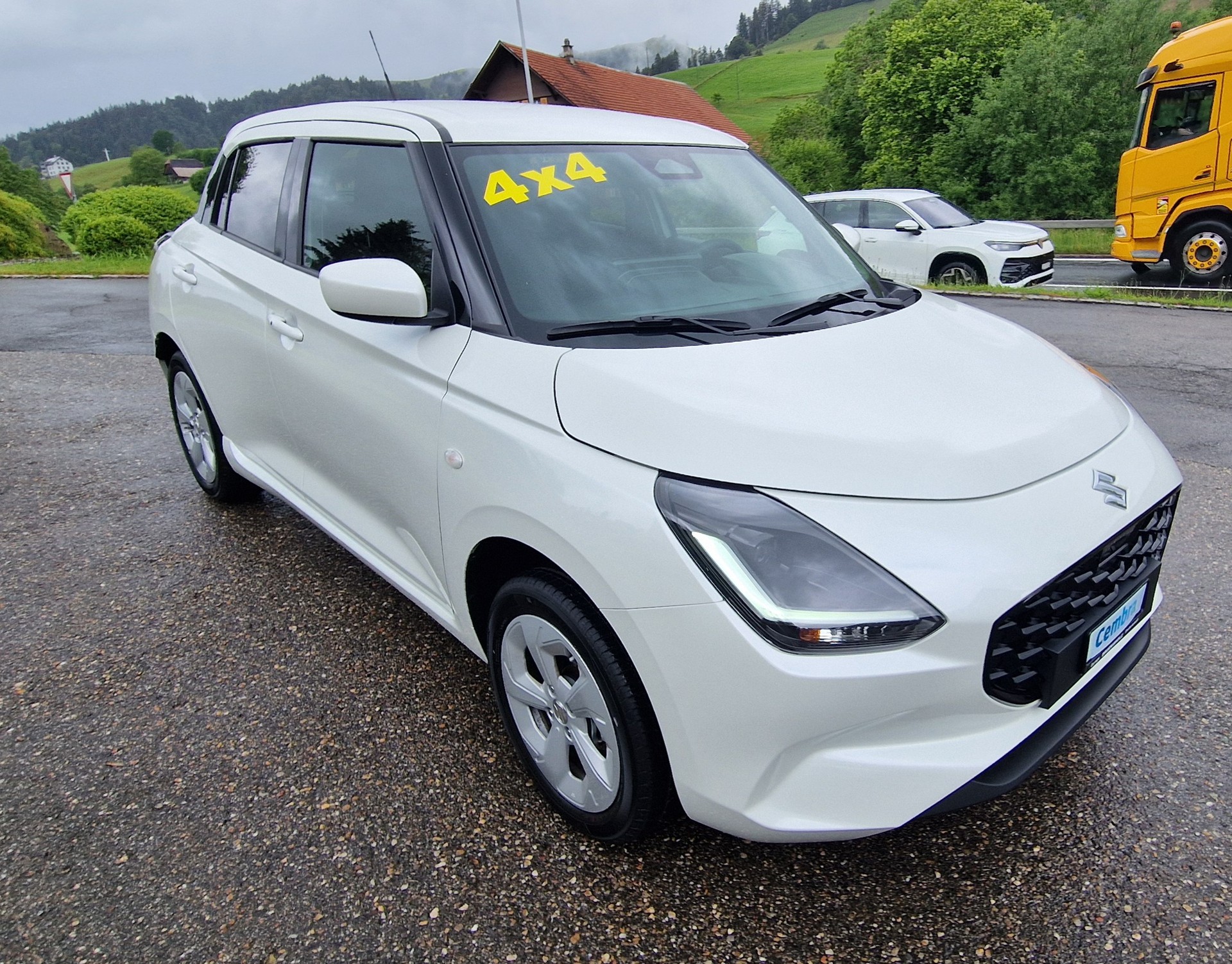 SUZUKI Swift 1.2 Compact+ Hybrid-image-2