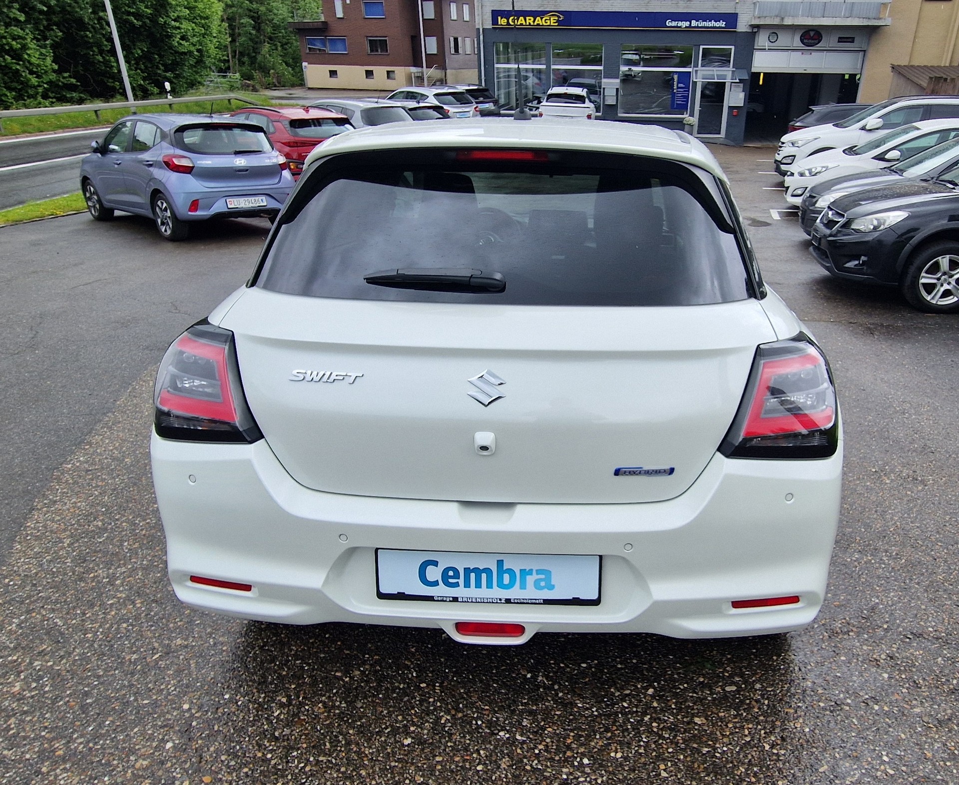 SUZUKI Swift 1.2 Compact+ Hybrid-image-4