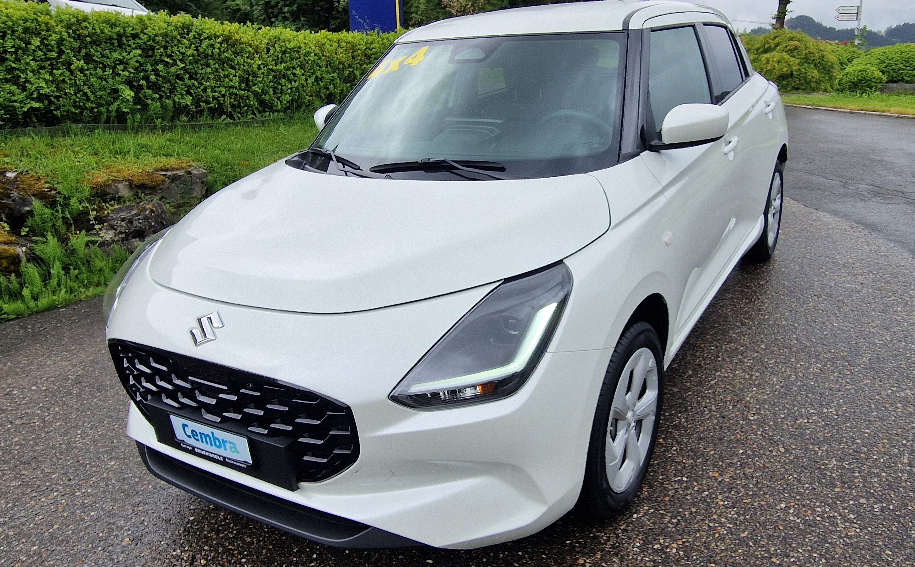 SUZUKI Swift 1.2 Compact+ Hybrid (Kleinwagen) Suzuki SUZUKI Swift 1.2 Compact+ Hybrid (Kleinwagen)