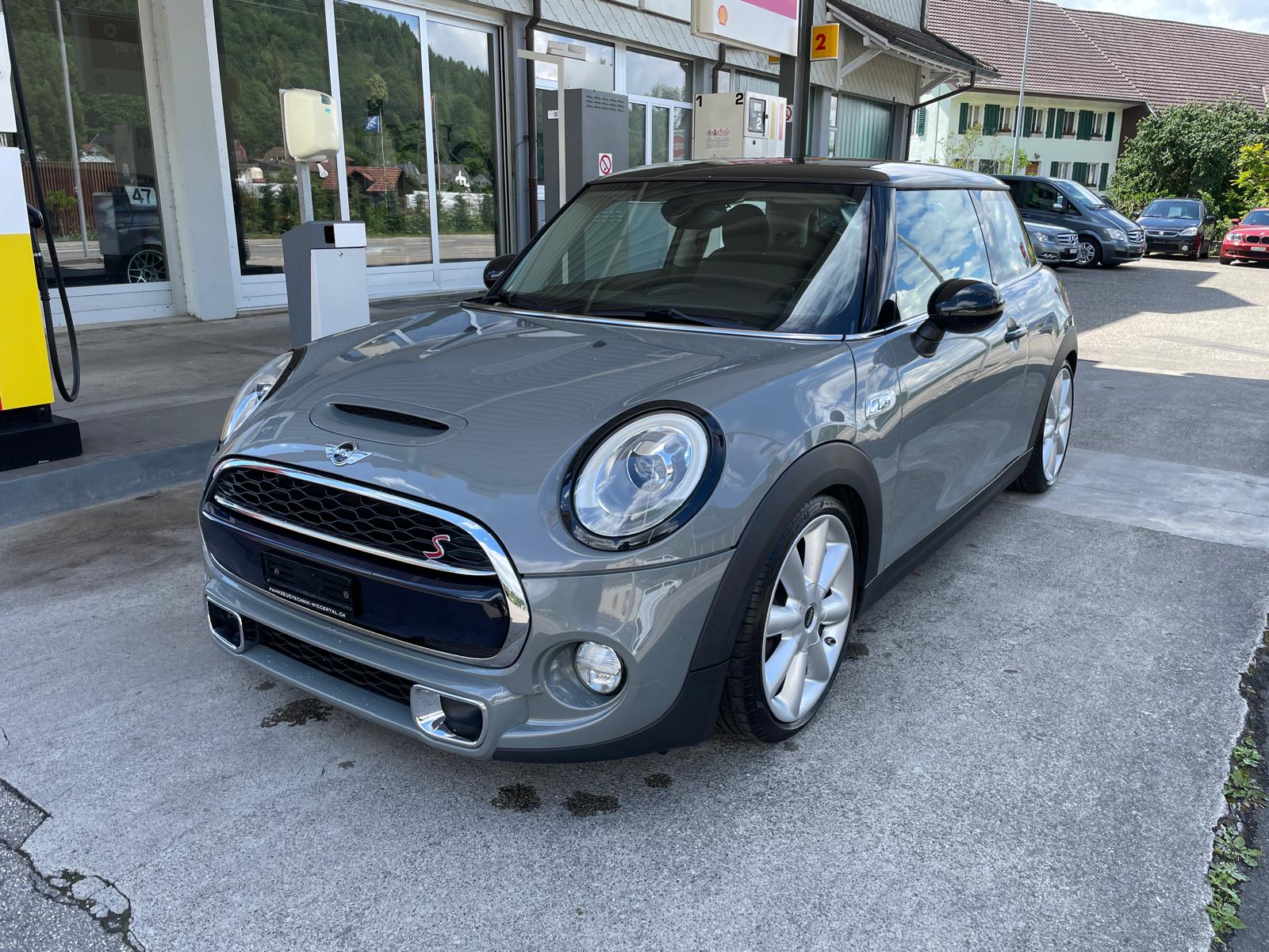 MINI Cooper S-image-1