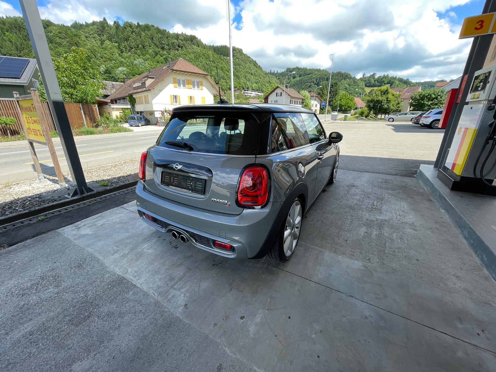 MINI Cooper S-image-10