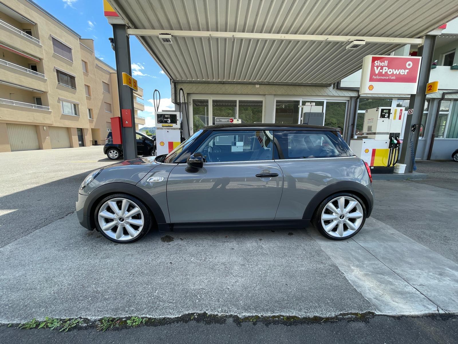 MINI Cooper S-image-6