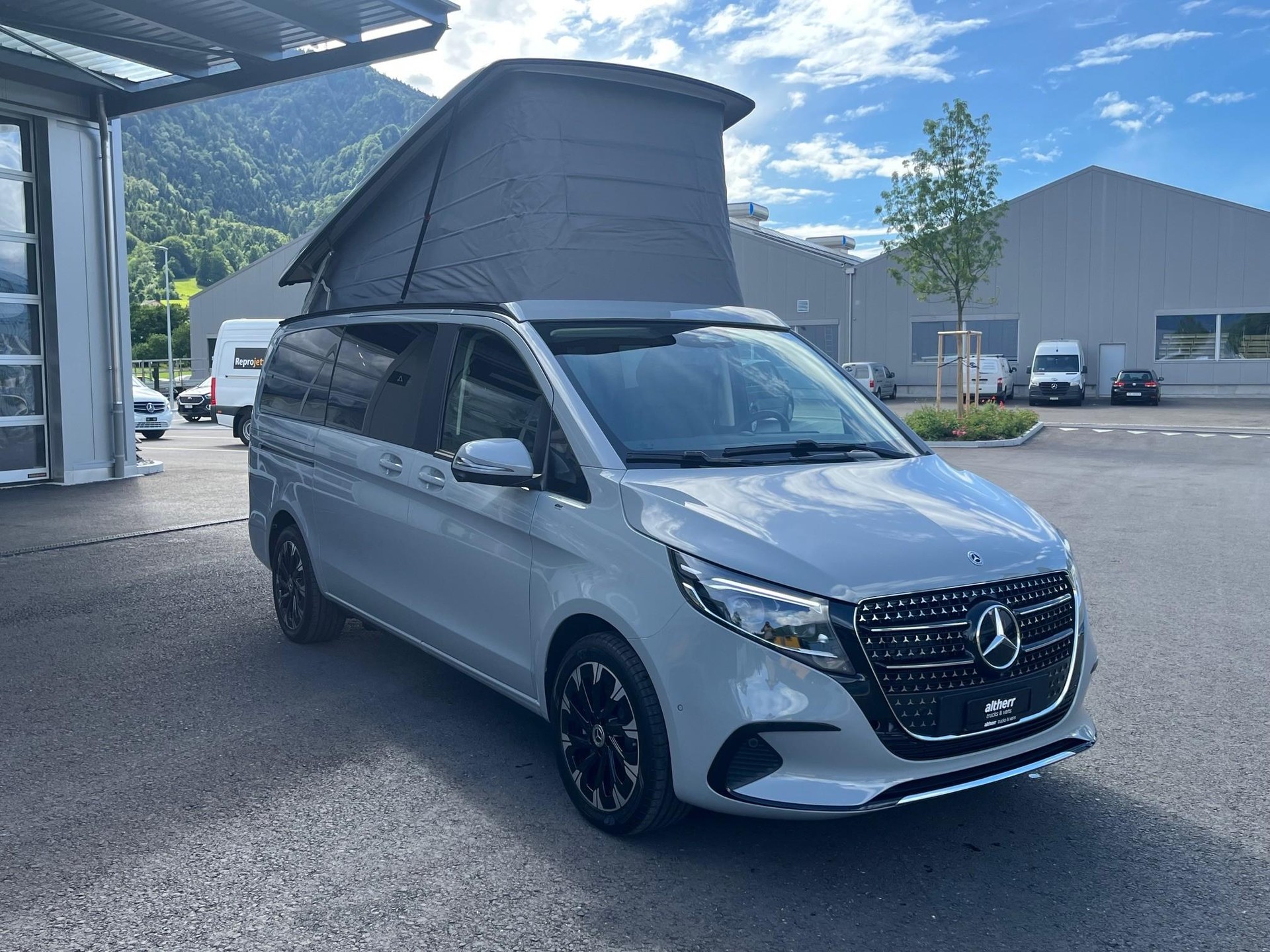 MERCEDES-BENZ Marco Polo 250 d-image-2