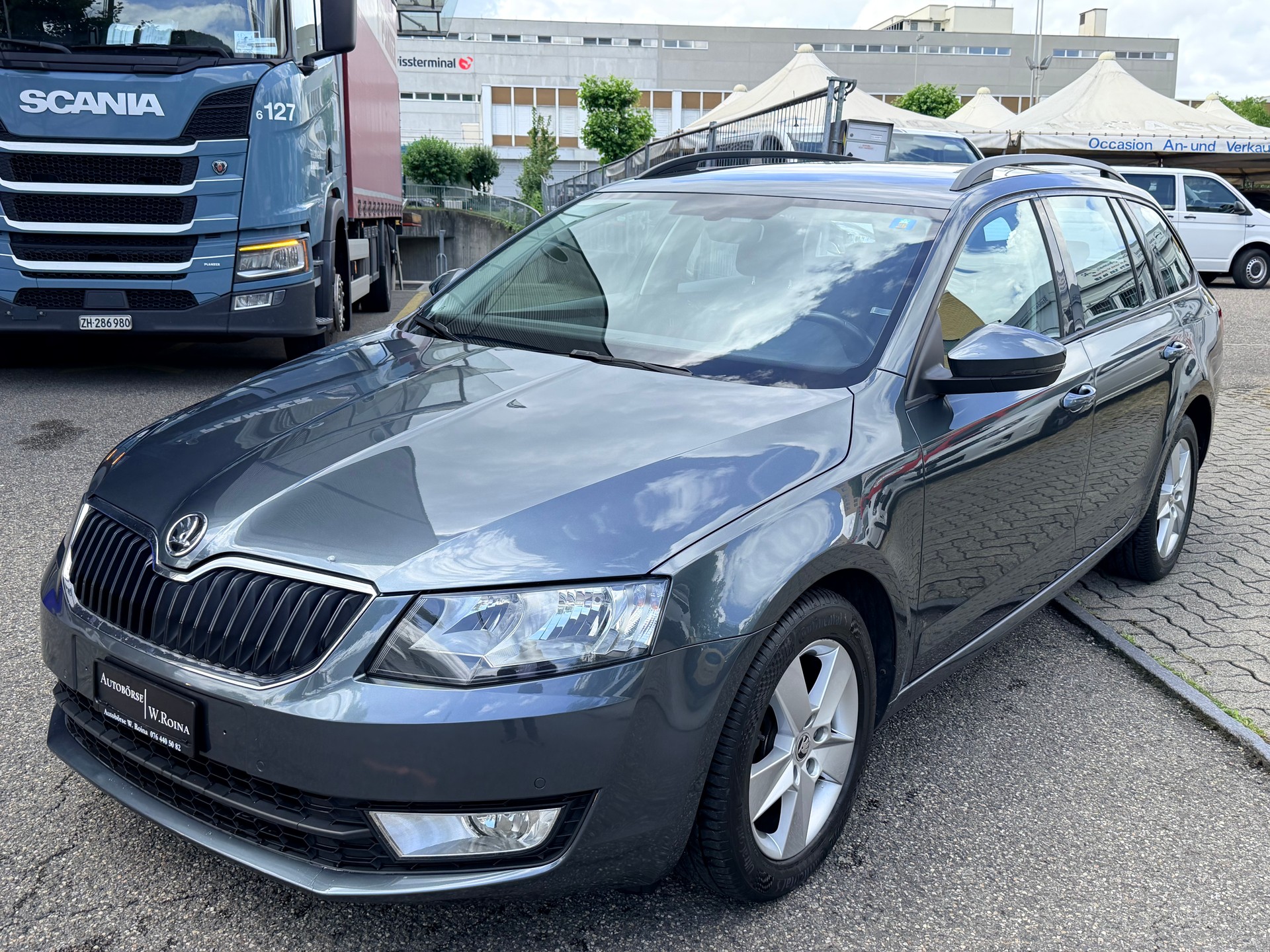 SKODA Octavia Combi 1.4 TSI Ambition DSG-image-6