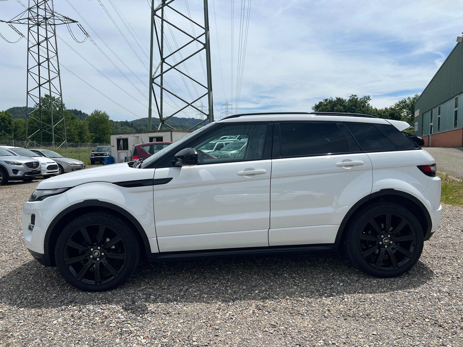 LAND ROVER Range Rover Evoque 2.0 Si4 Pure AT9-image-3