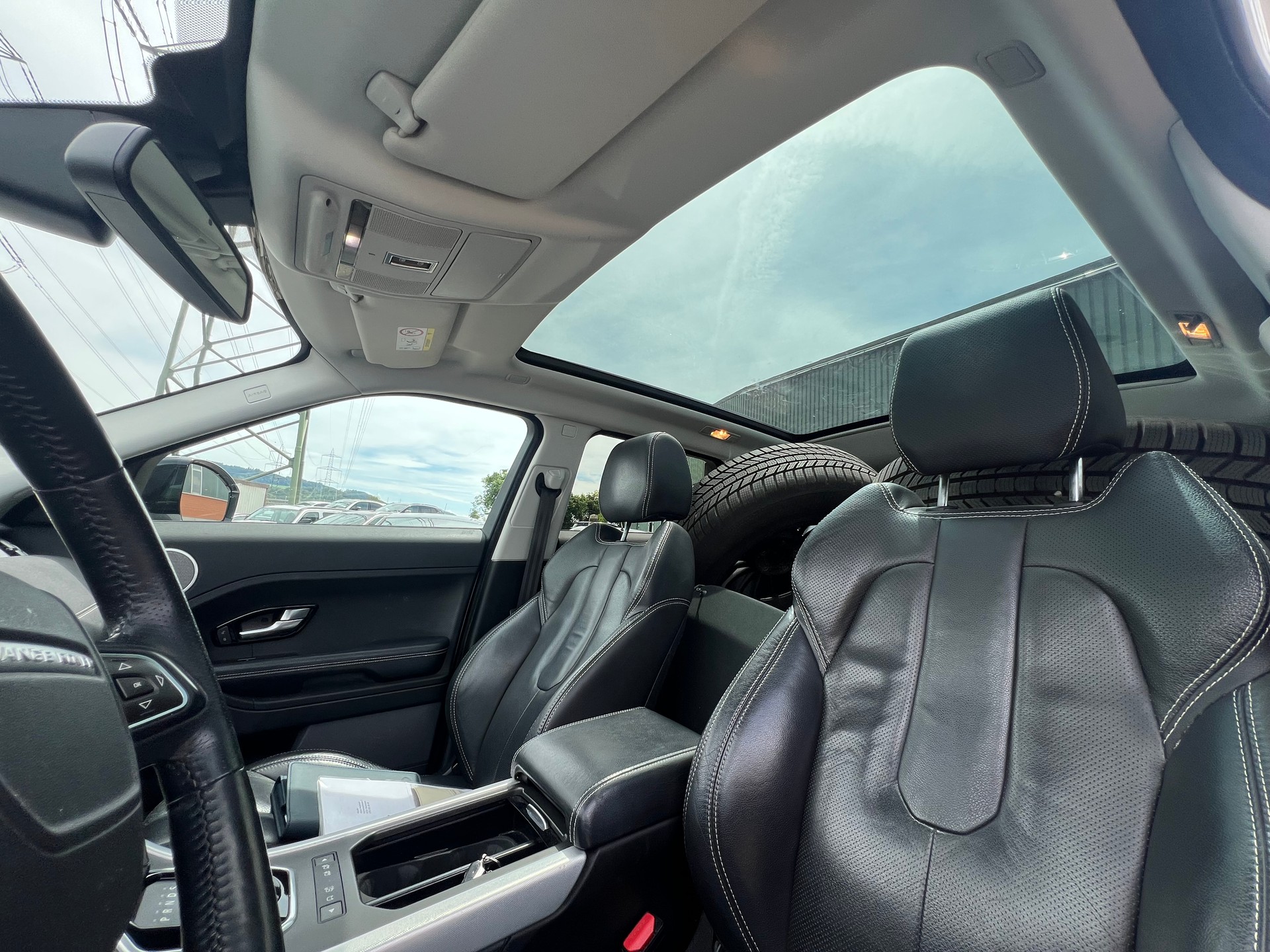 LAND ROVER Range Rover Evoque 2.0 Si4 Pure AT9-image-15