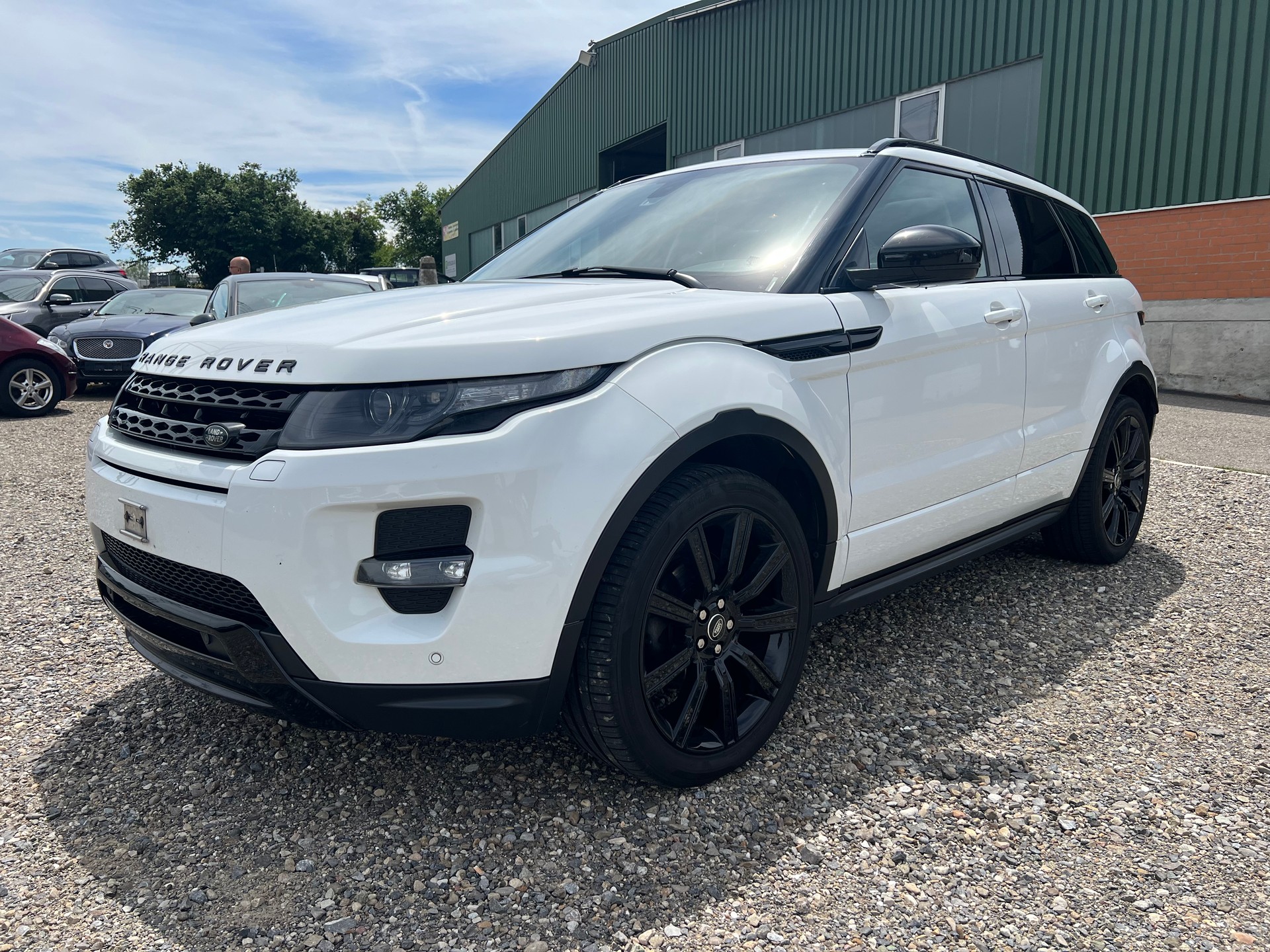 LAND ROVER Range Rover Evoque 2.0 Si4 Pure AT9-image-2