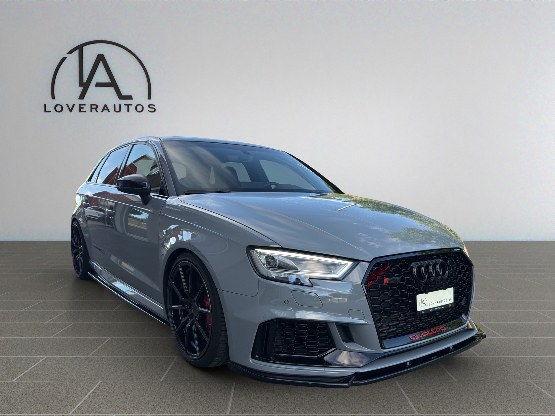 AUDI RS3 Sportback 2.5 TSI quattro S-tronic-image-0