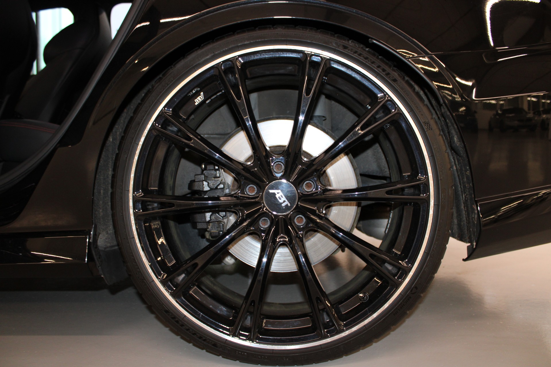 AUDI RS3 Limousine 2.5 TSI quattro S-tronic-image-21