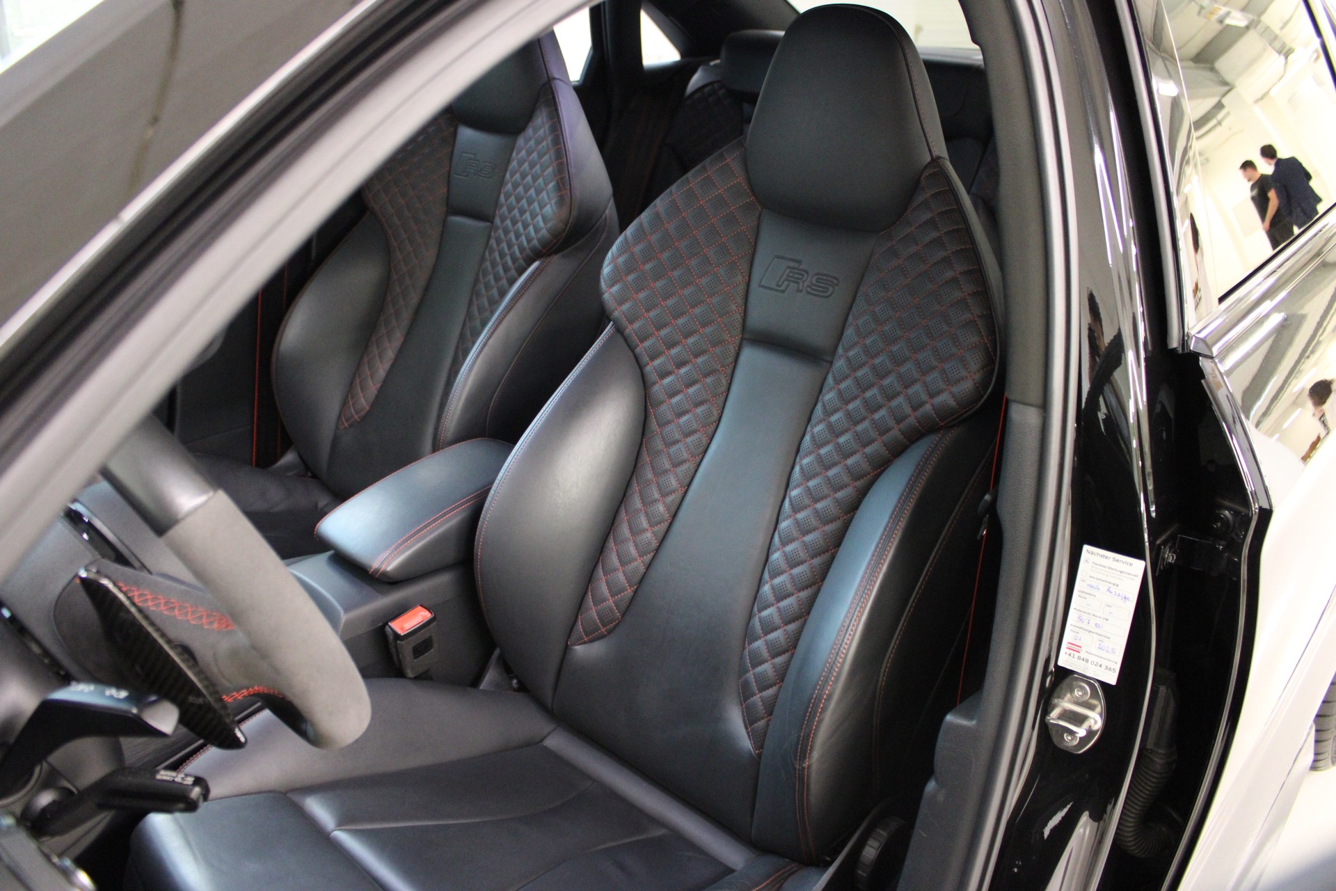 AUDI RS3 Limousine 2.5 TSI quattro S-tronic-image-10