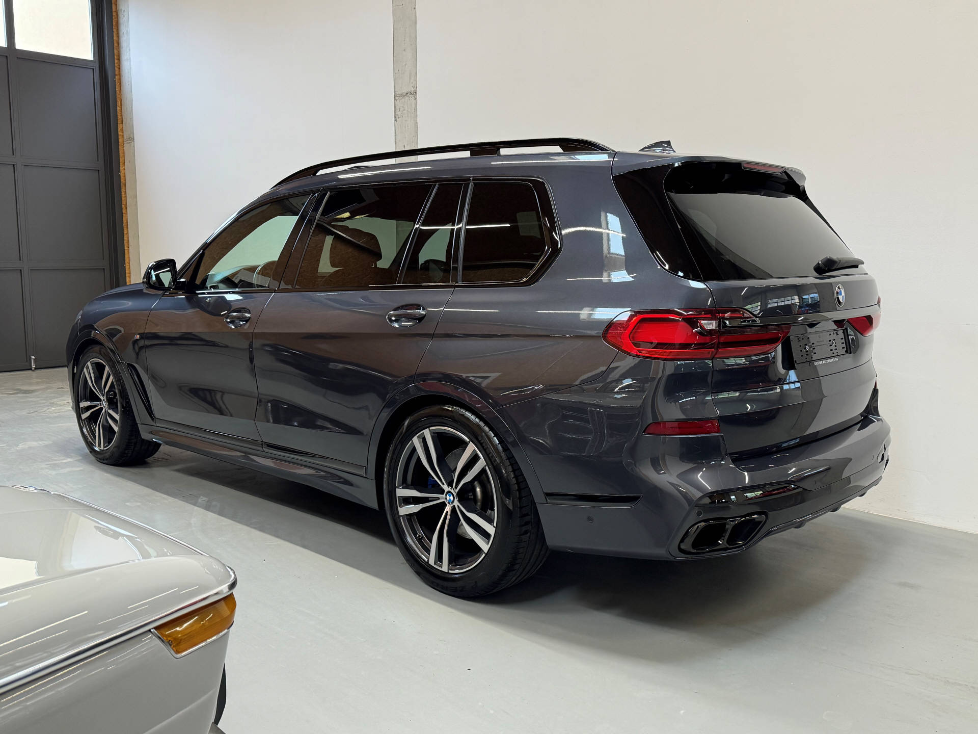 BMW X7 30d xDrive SAG-image-1
