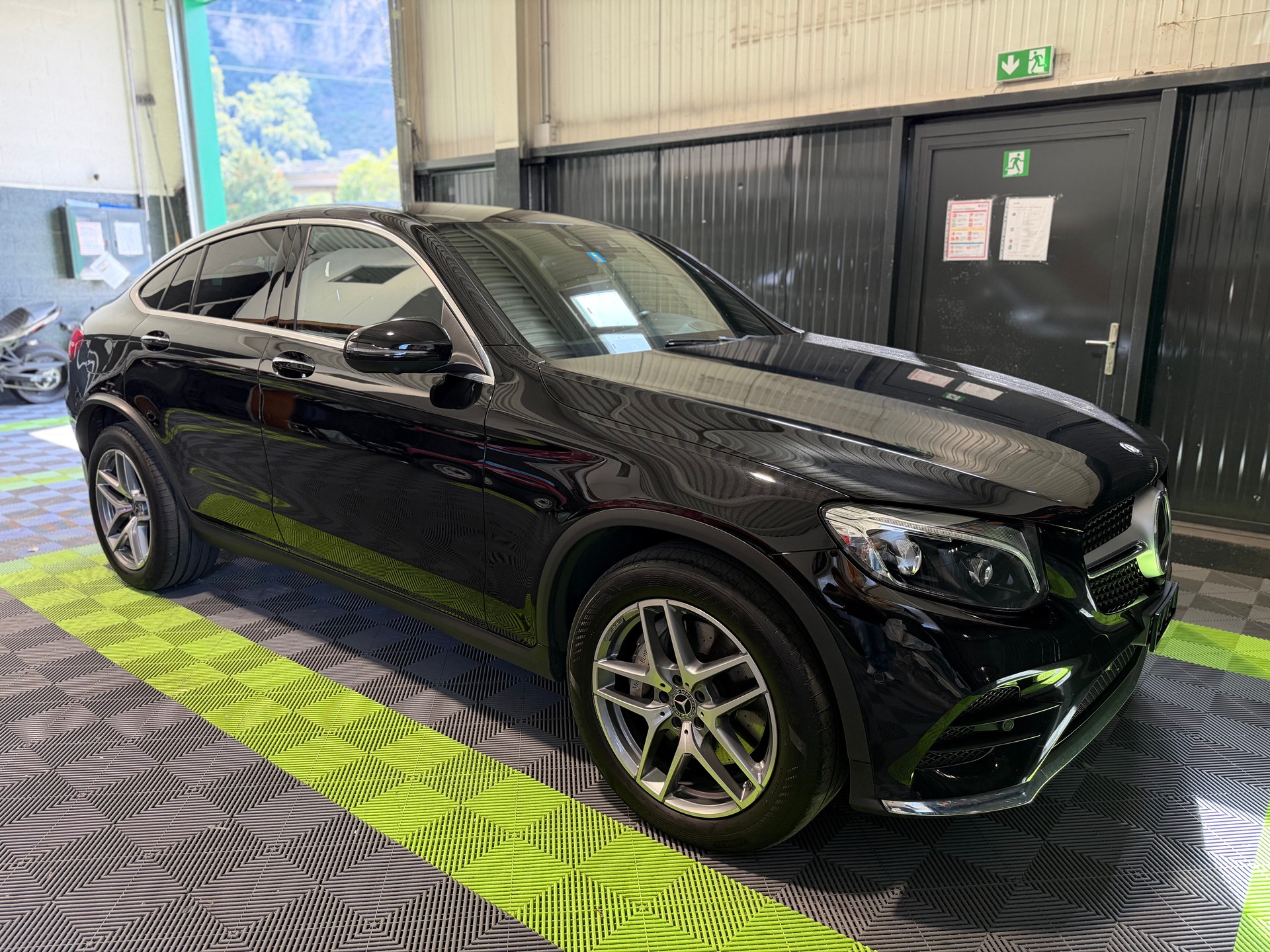 MERCEDES-BENZ GLC Coupé 350 d AMG Line 4Matic 9G-Tronic-image-1