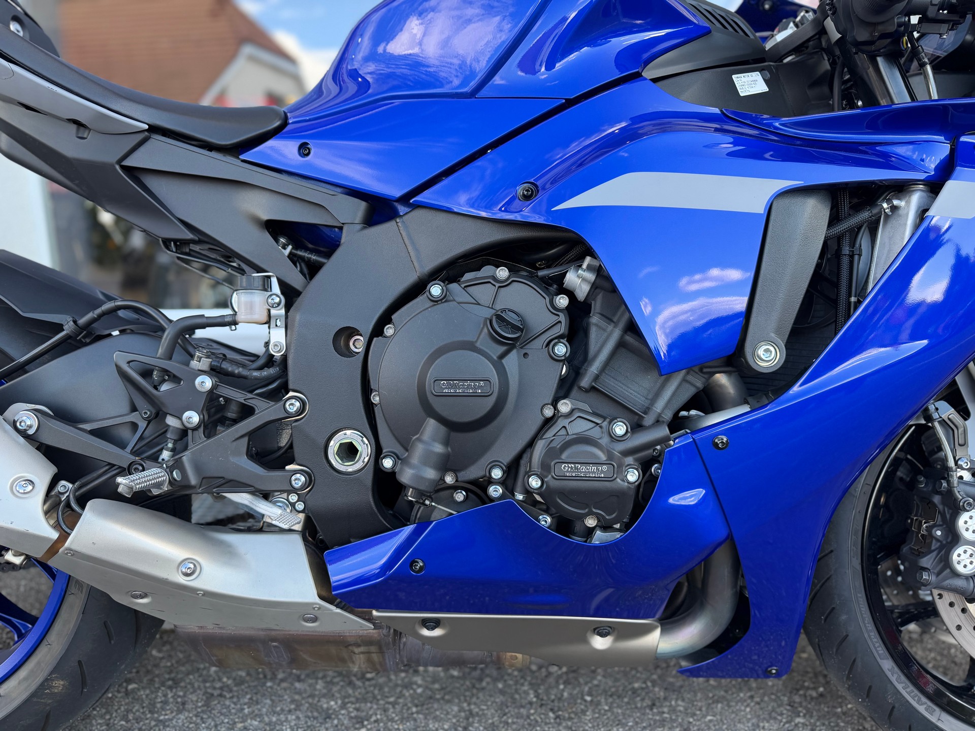 YAMAHA YZF-R1 ABS-image-6