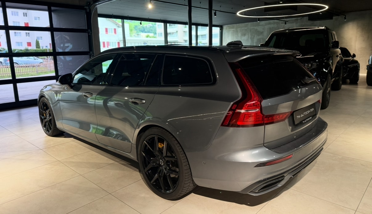 VOLVO T8 Polestar-image-3