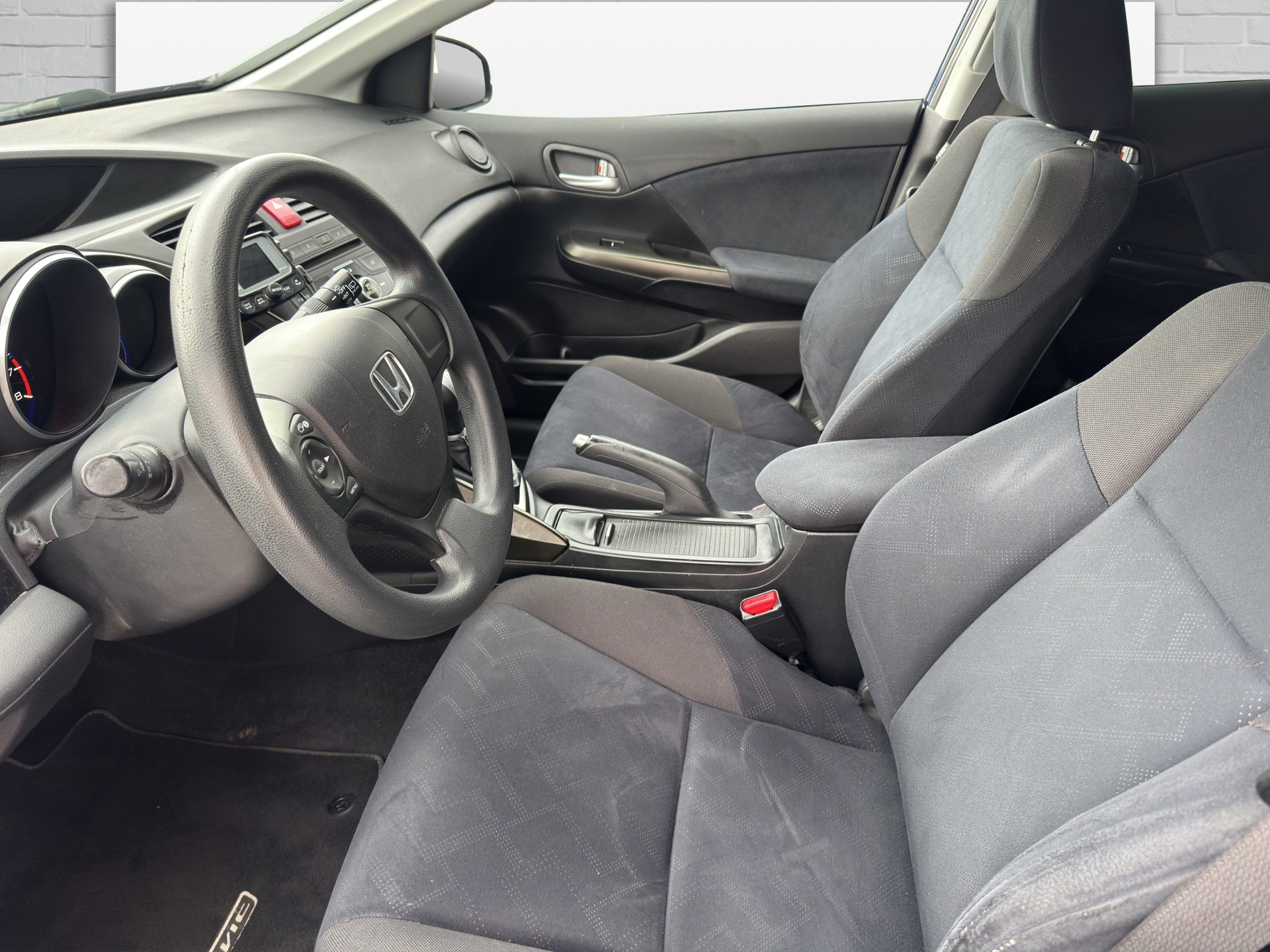 HONDA Civic 1.8i Comfort-image-10
